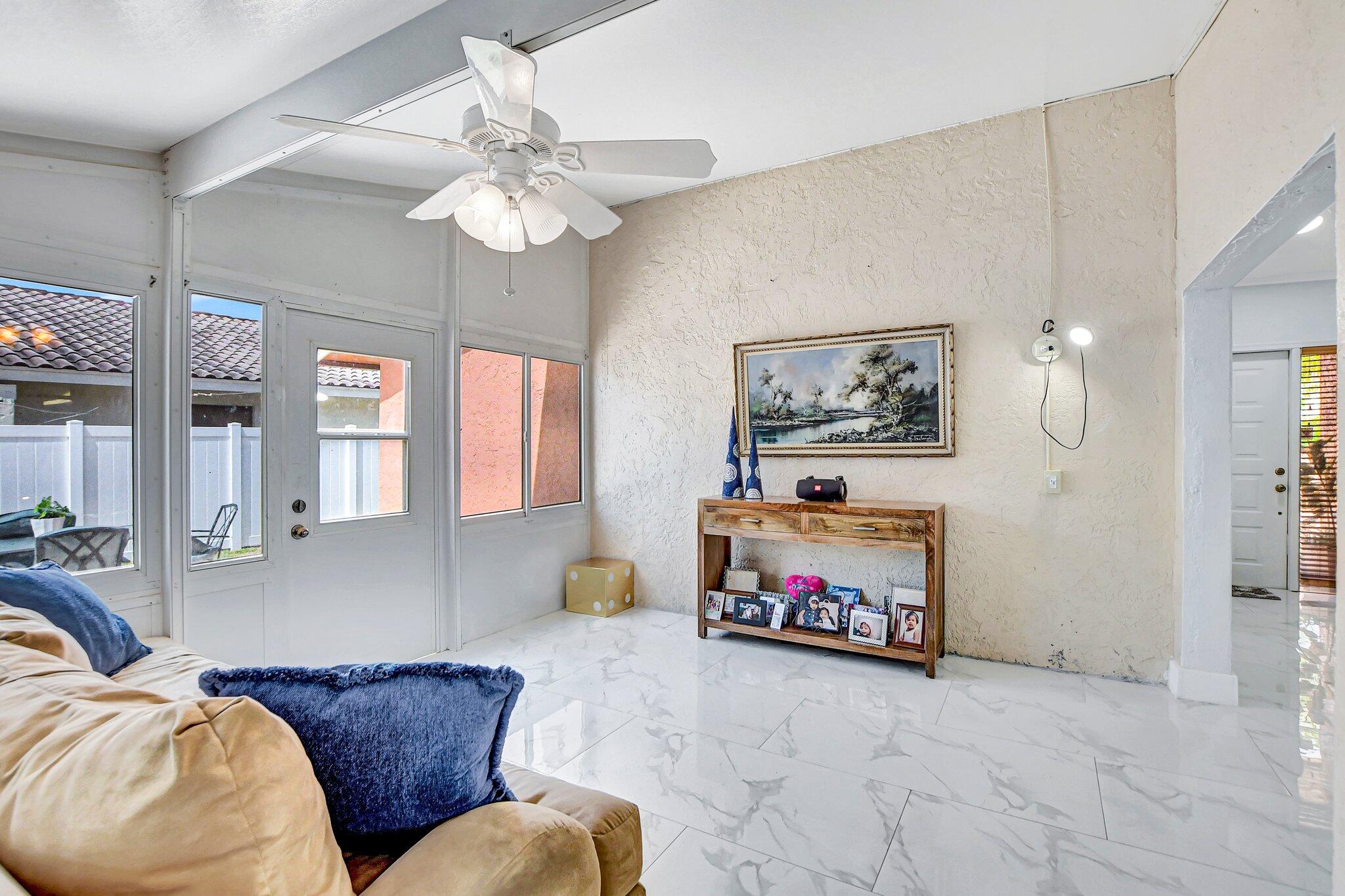 447 NW 47th Terrace
