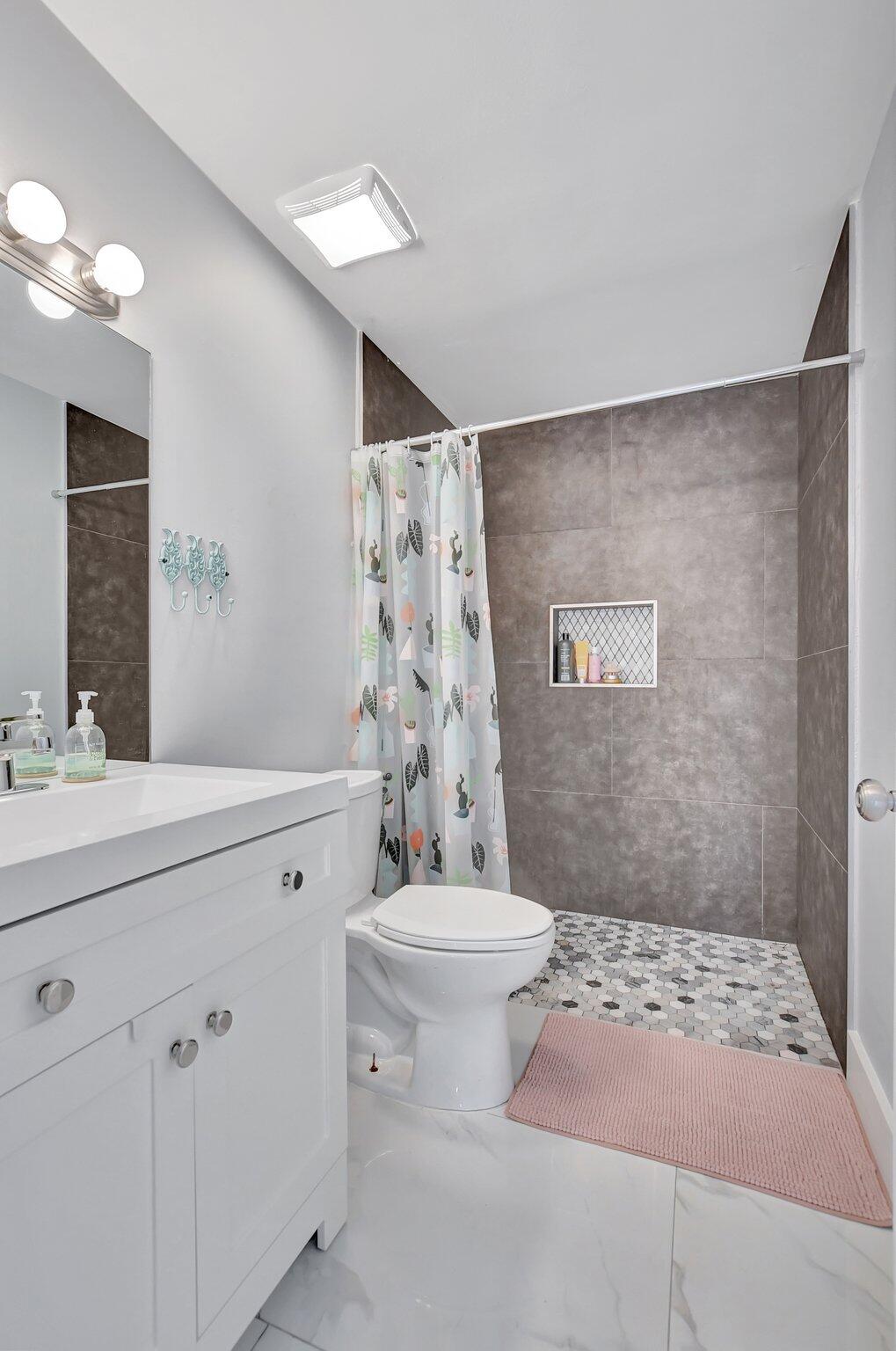 447 NW 47th Terrace