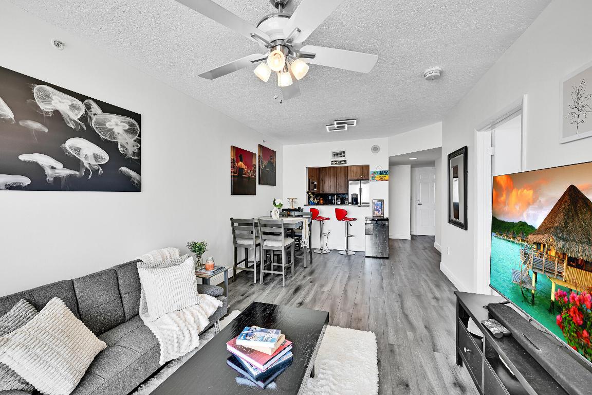 3020 NE 32nd Avenue 923