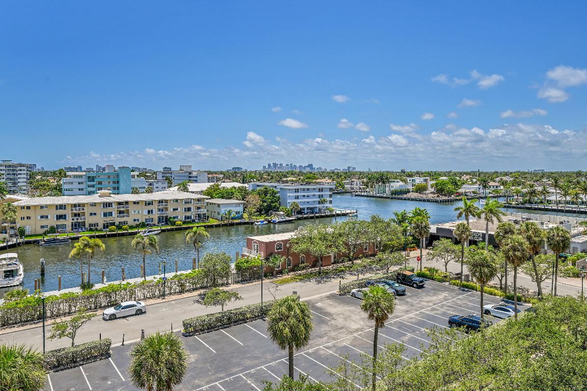 3020 NE 32nd Avenue 923