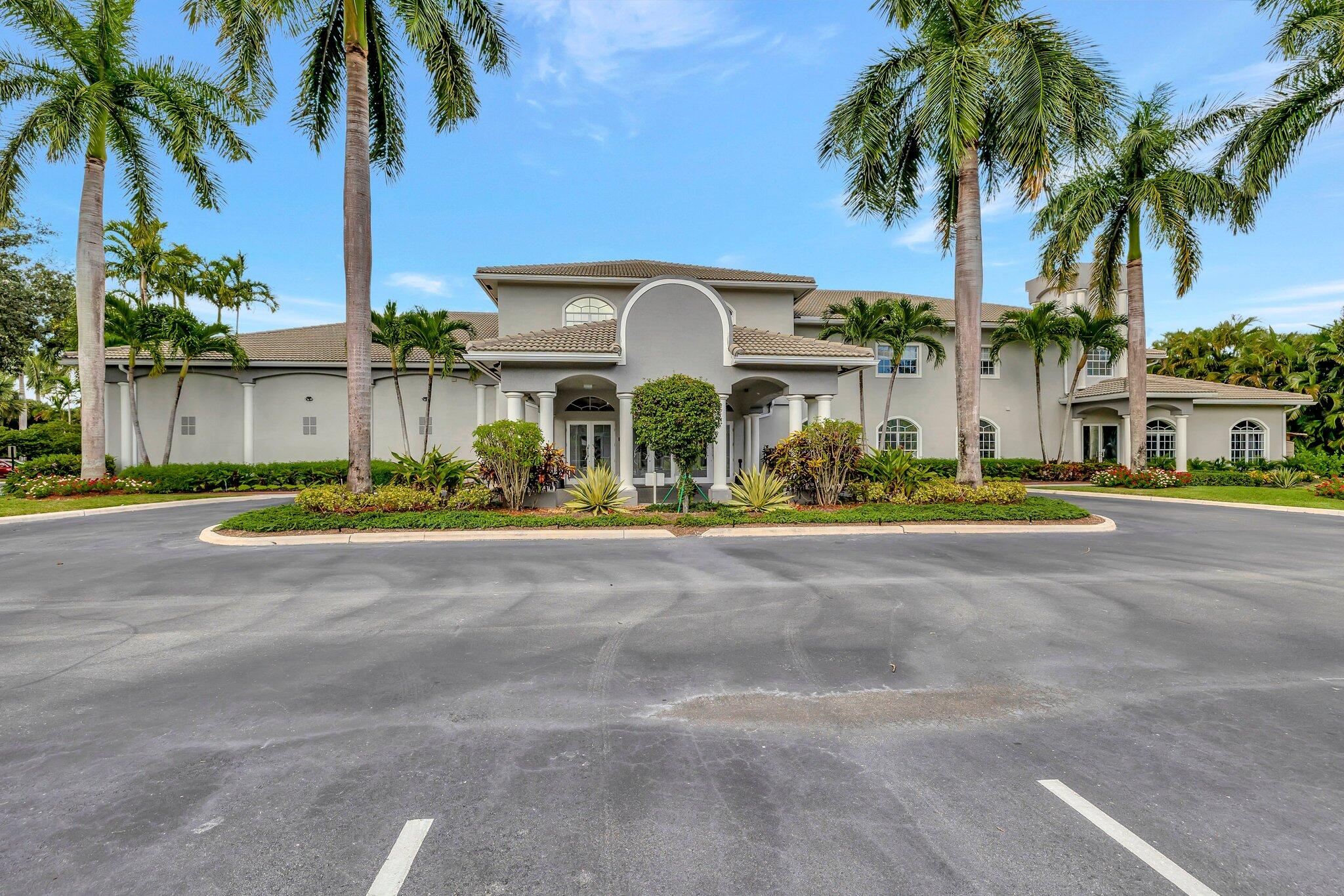 10853 Royal Caribbean Circle