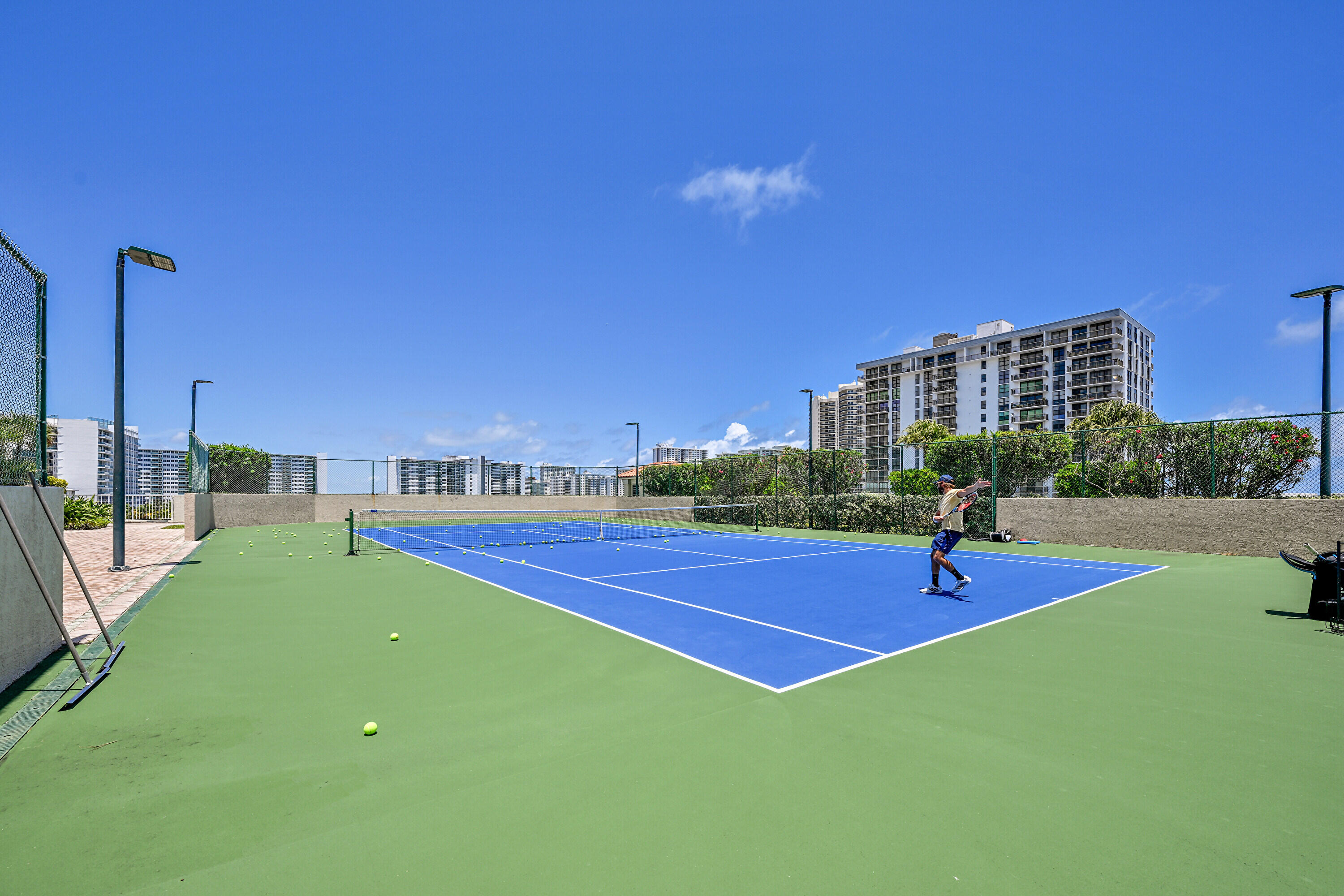 3020 NE 32nd Avenue 1405