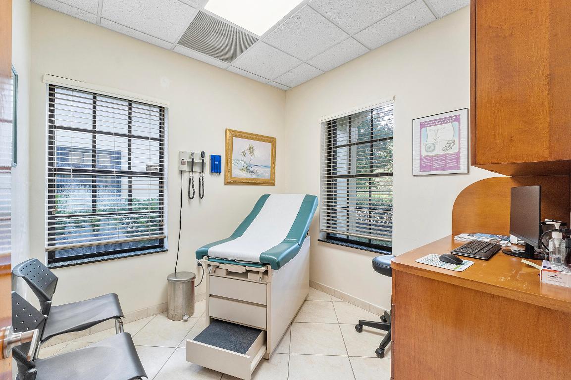 18044 NW 6th Street 101, Pembroke Pines Unit: 101