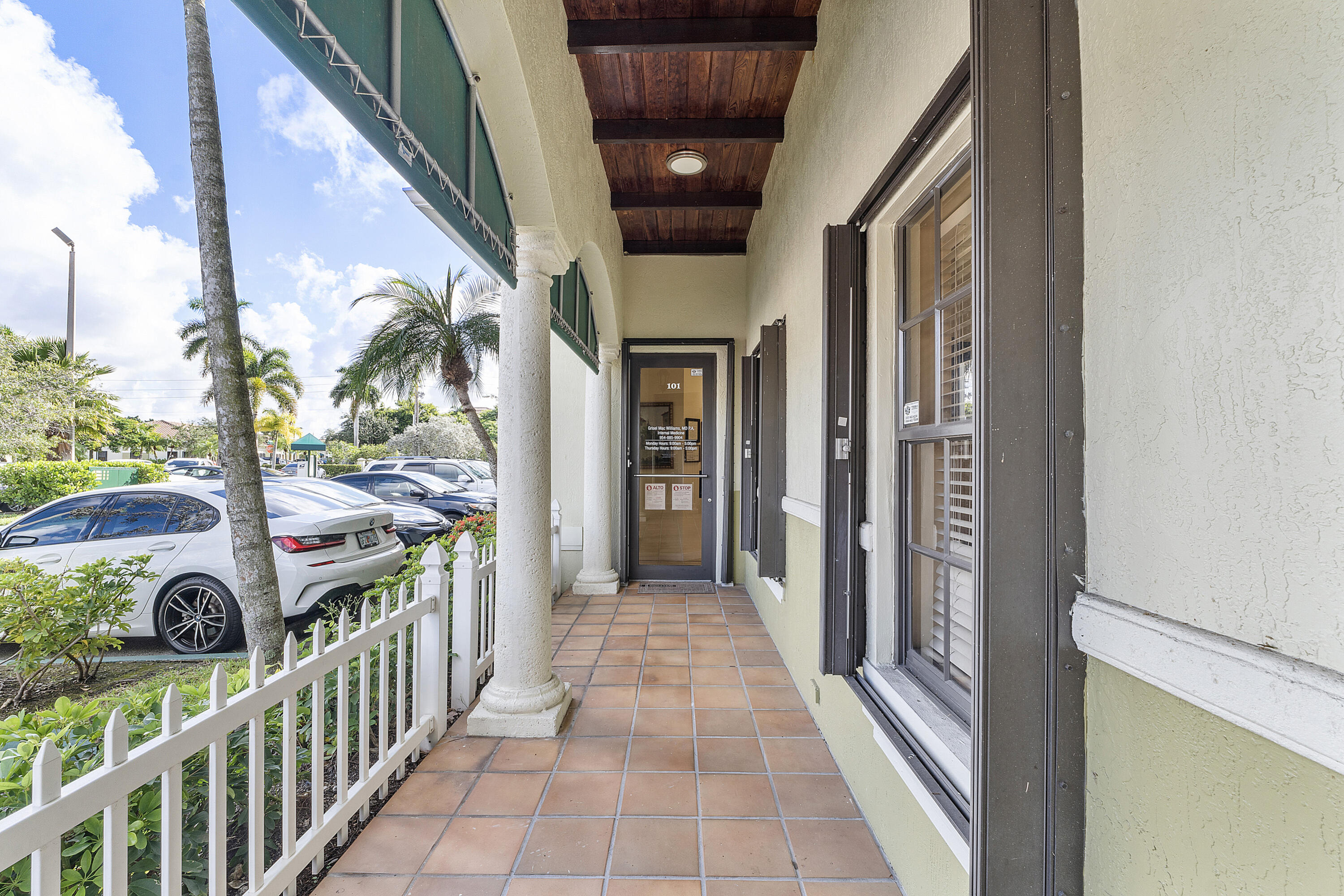 18044 NW 6th Street 101, Pembroke Pines Unit: 101