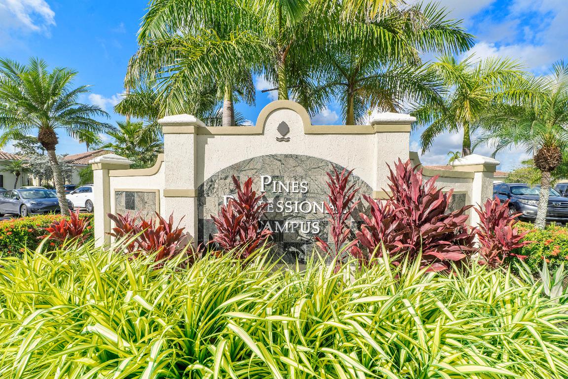 18044 NW 6th Street 101, Pembroke Pines Unit: 101