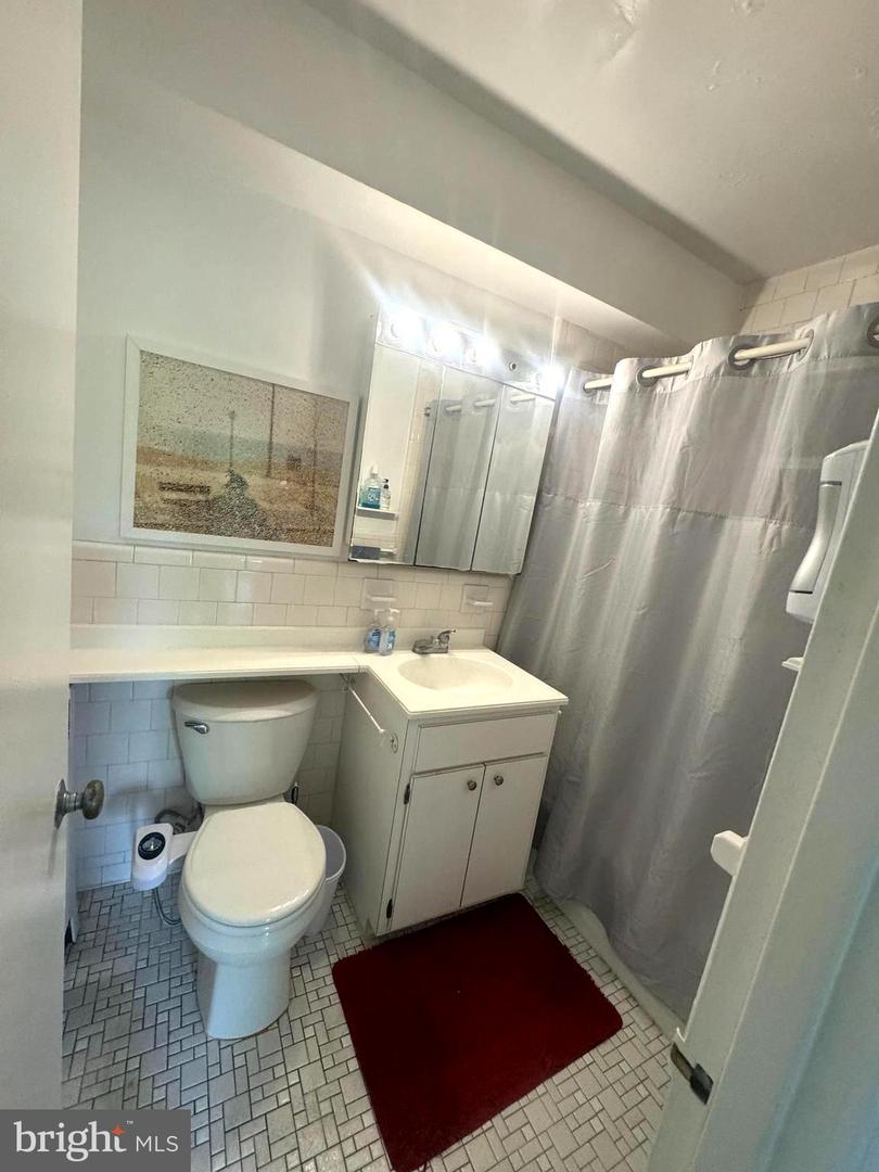 2500 Q St NW #309