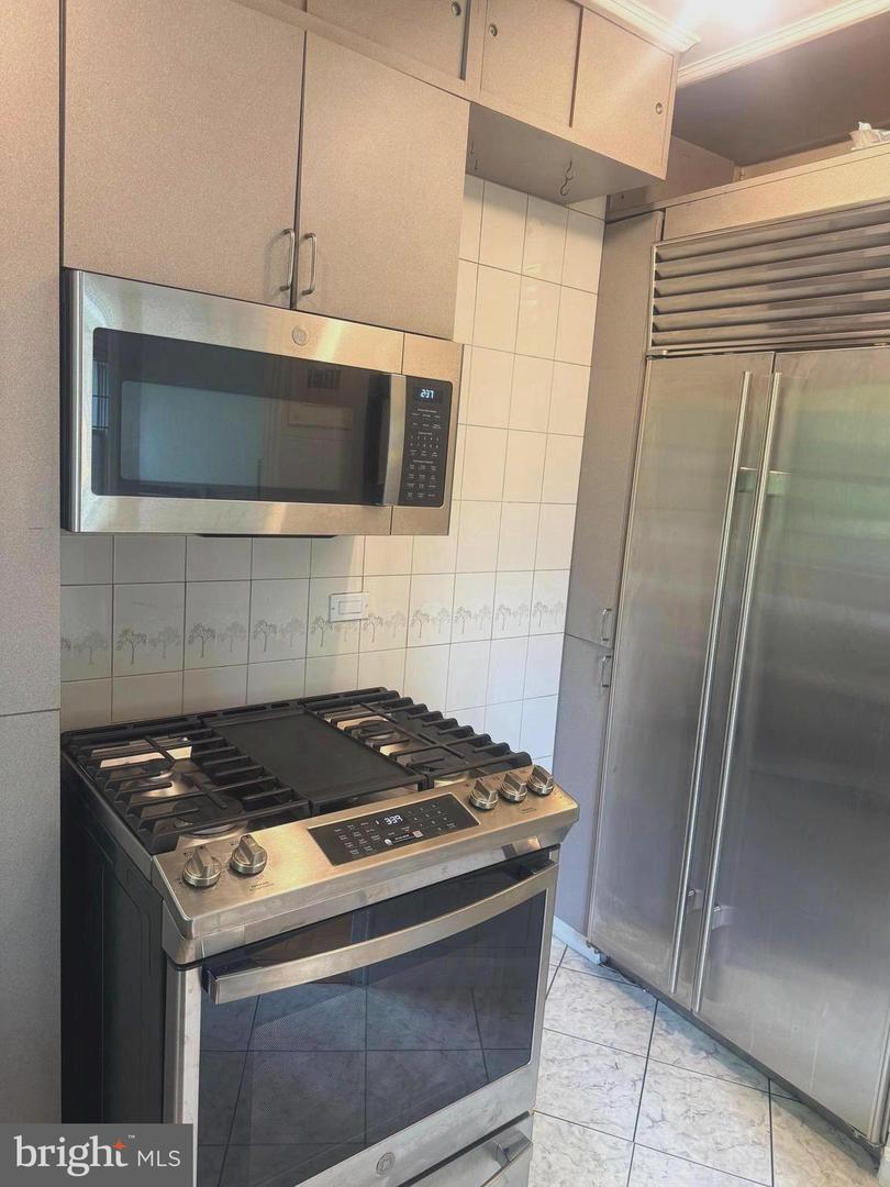 2500 Q St NW #309