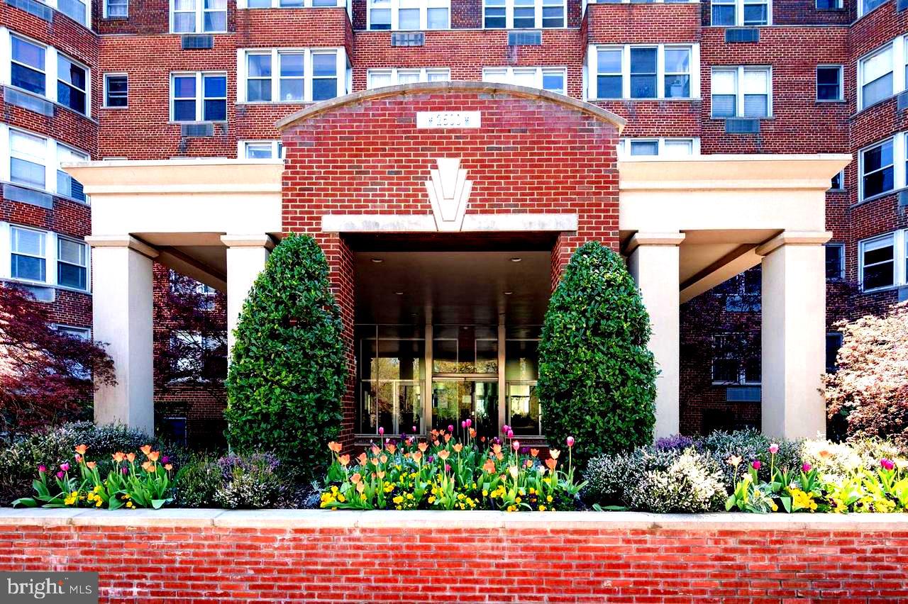 2500 Q St NW #309