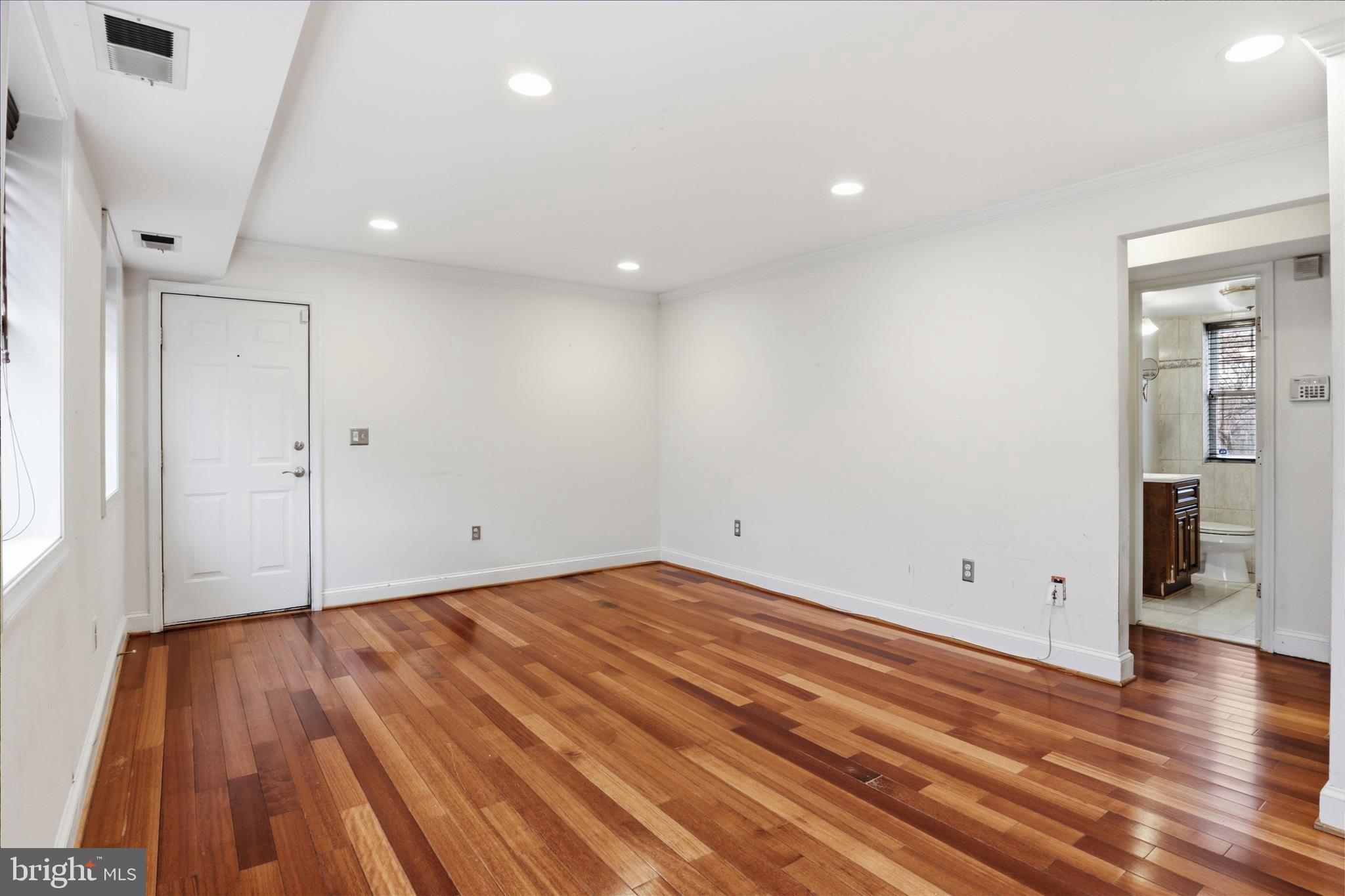 3866 9TH STREET SE 102