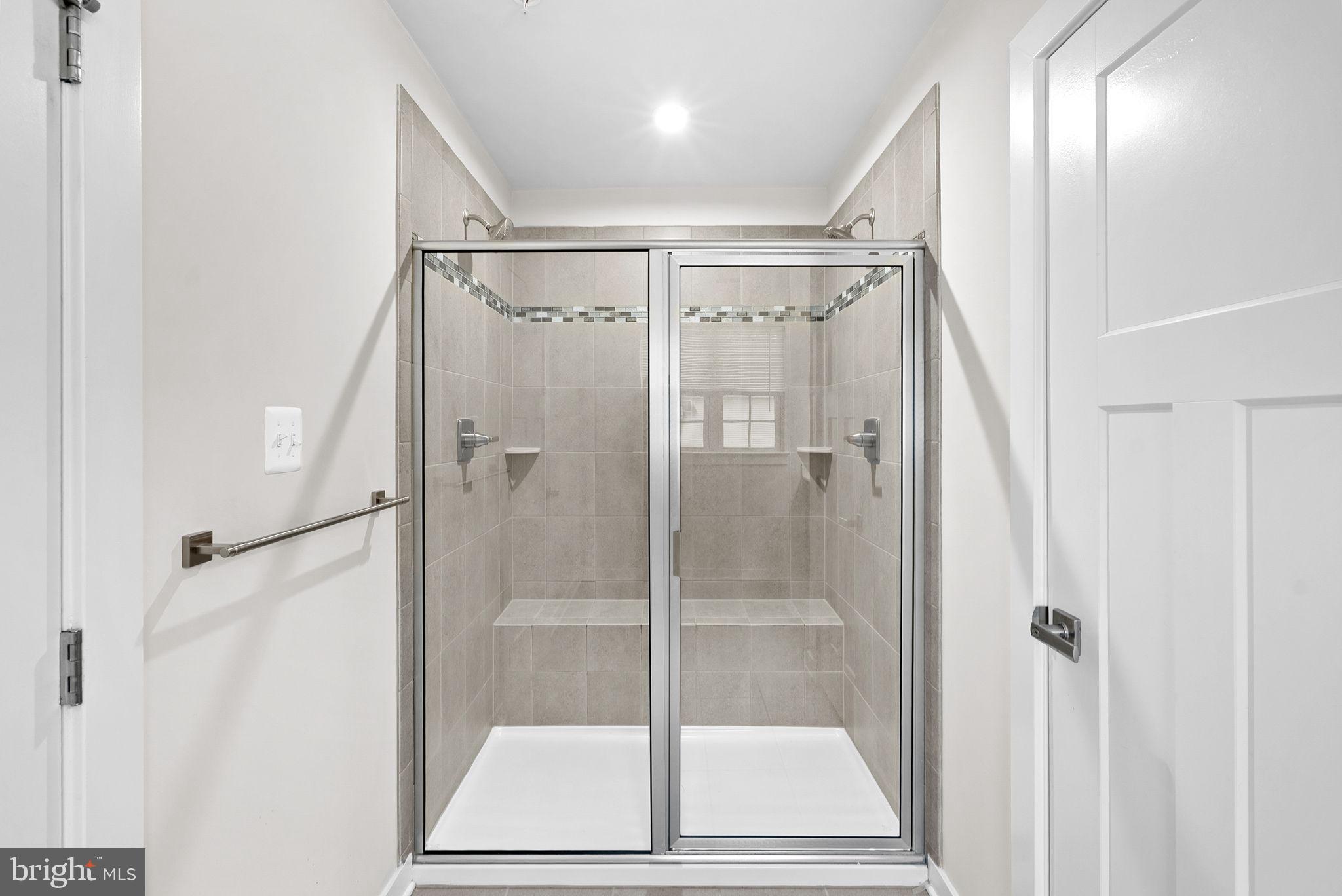 5246 RED MAPLE DRIVE