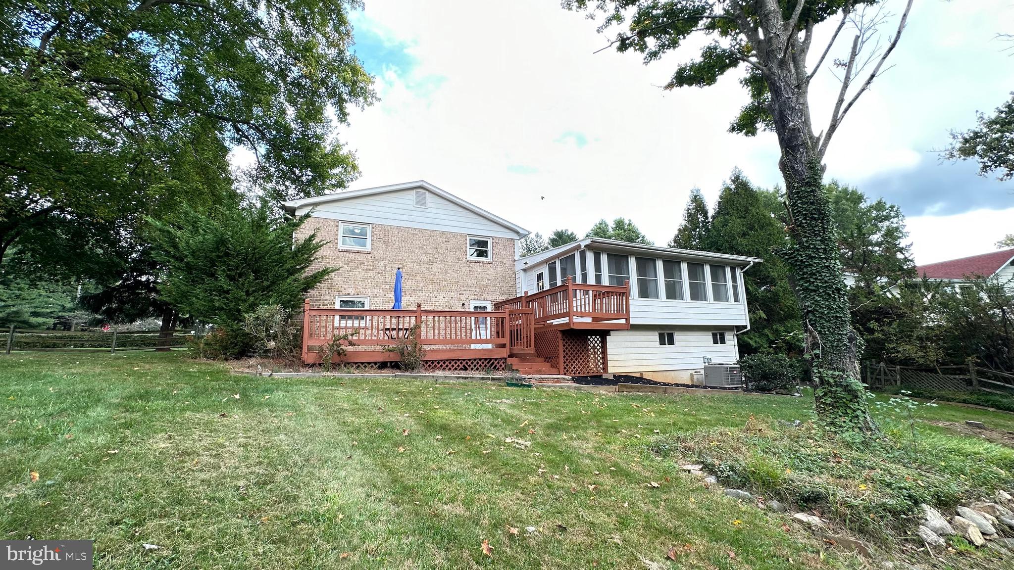 12728 Eldrid Pl