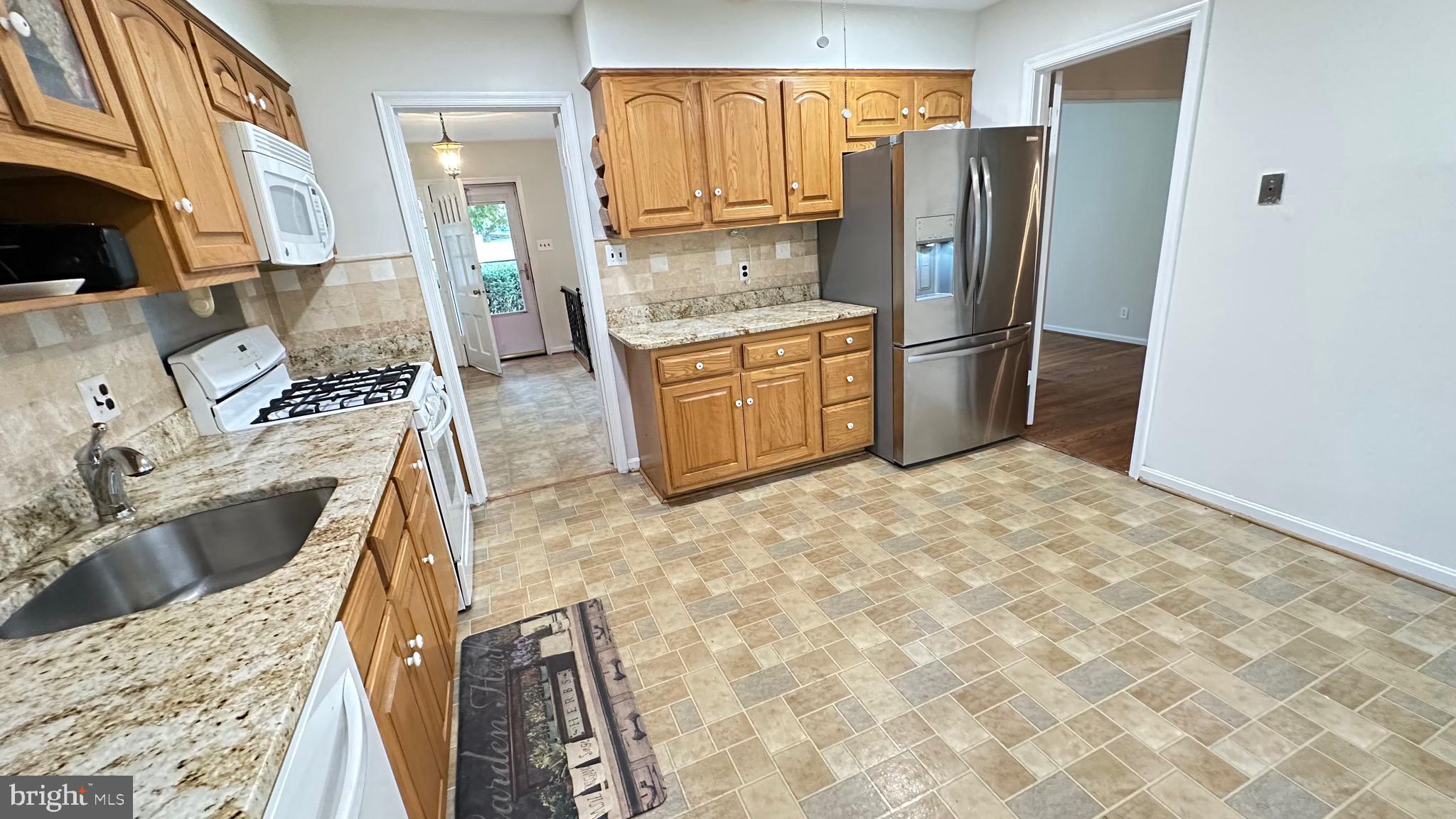 12728 Eldrid Pl