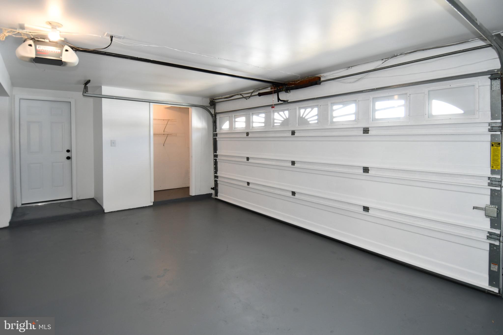 2101 NORLINDA AVENUE