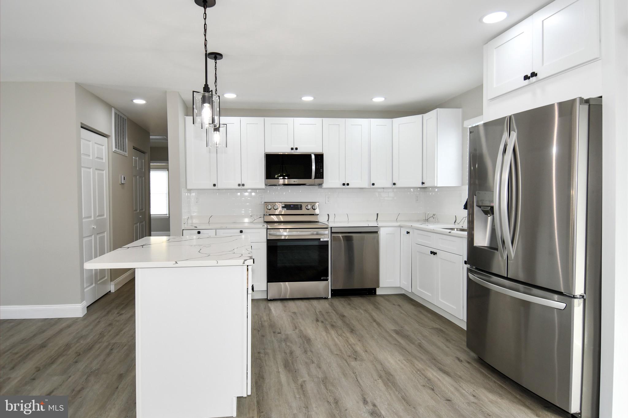 2101 NORLINDA AVENUE