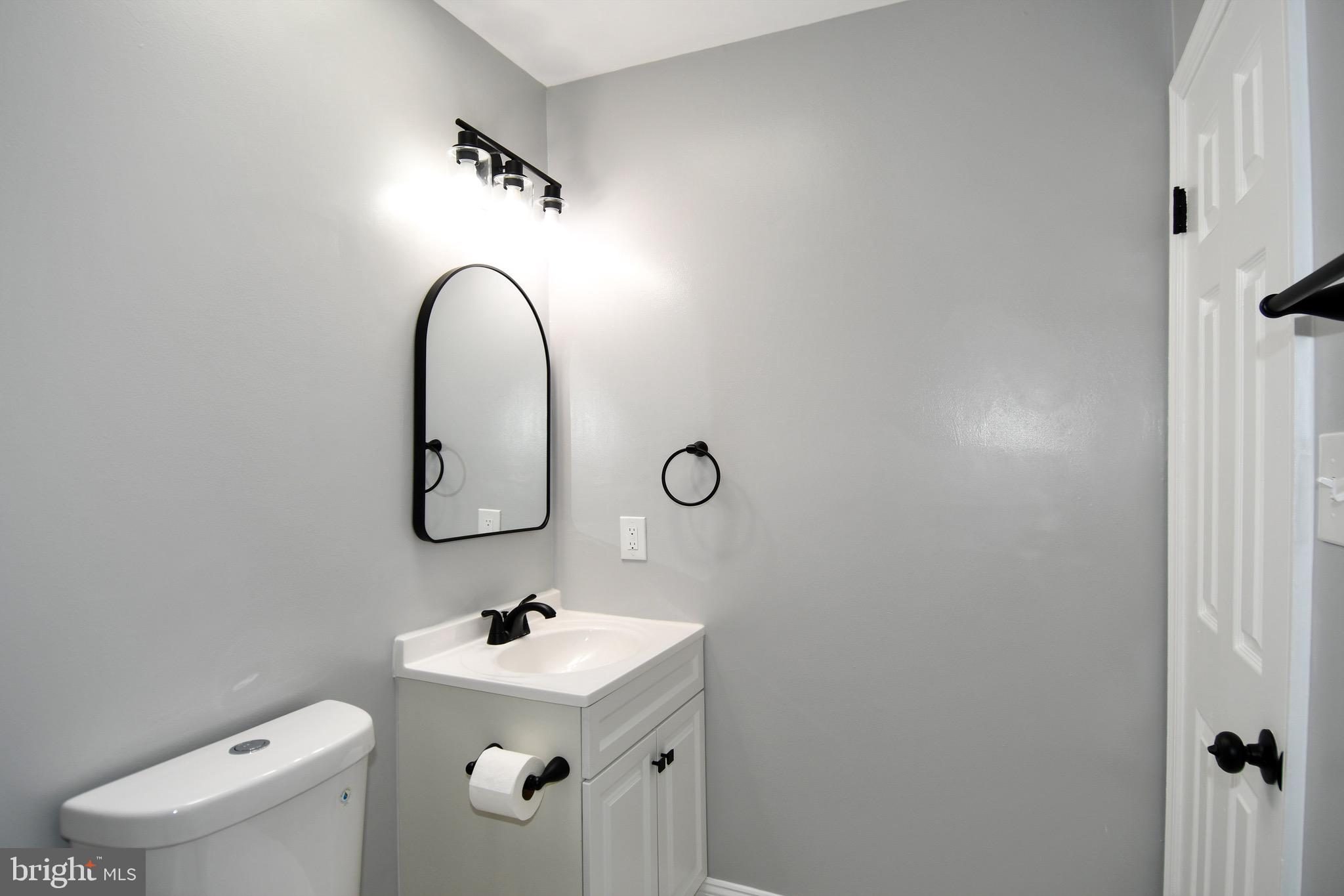 2101 NORLINDA AVENUE