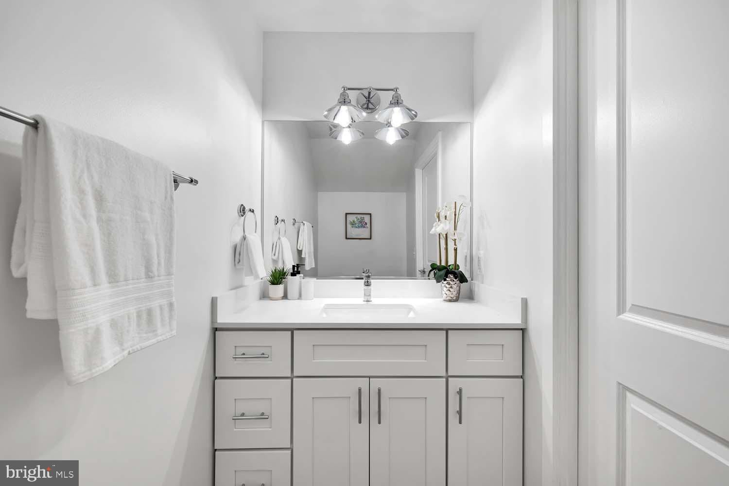 1508 N Scott St #Th-3