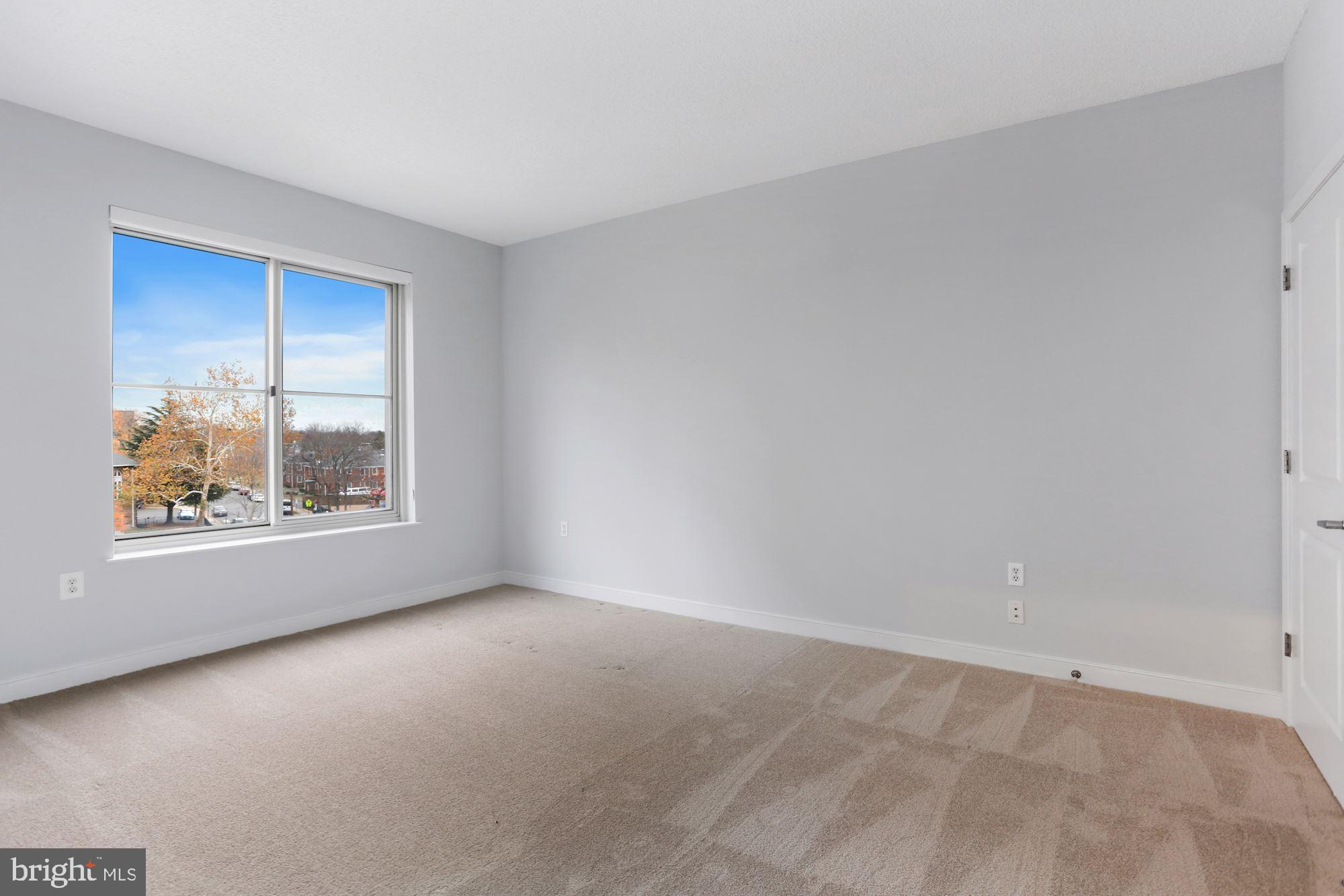 820 N Pollard St #408