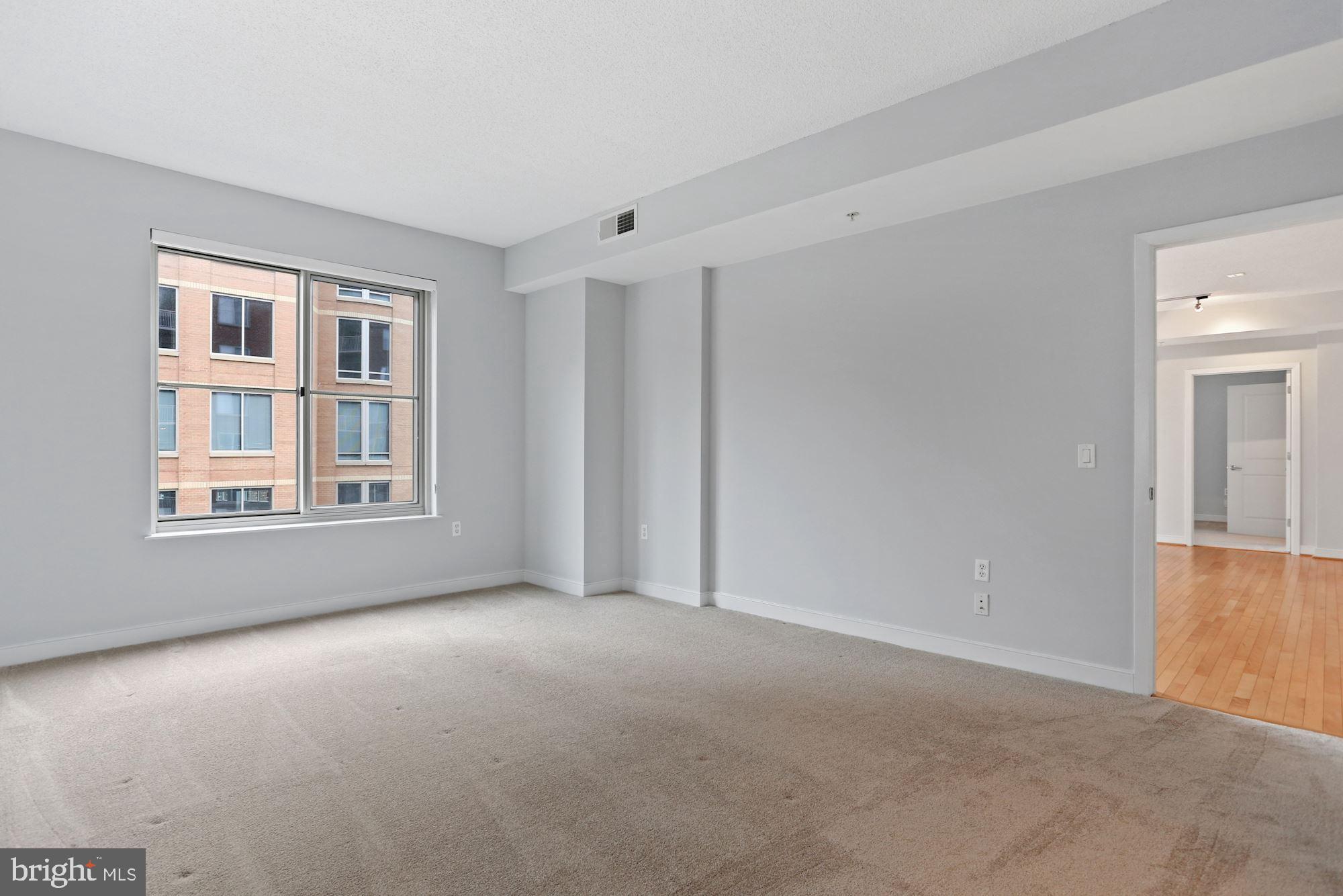 820 N Pollard St #408