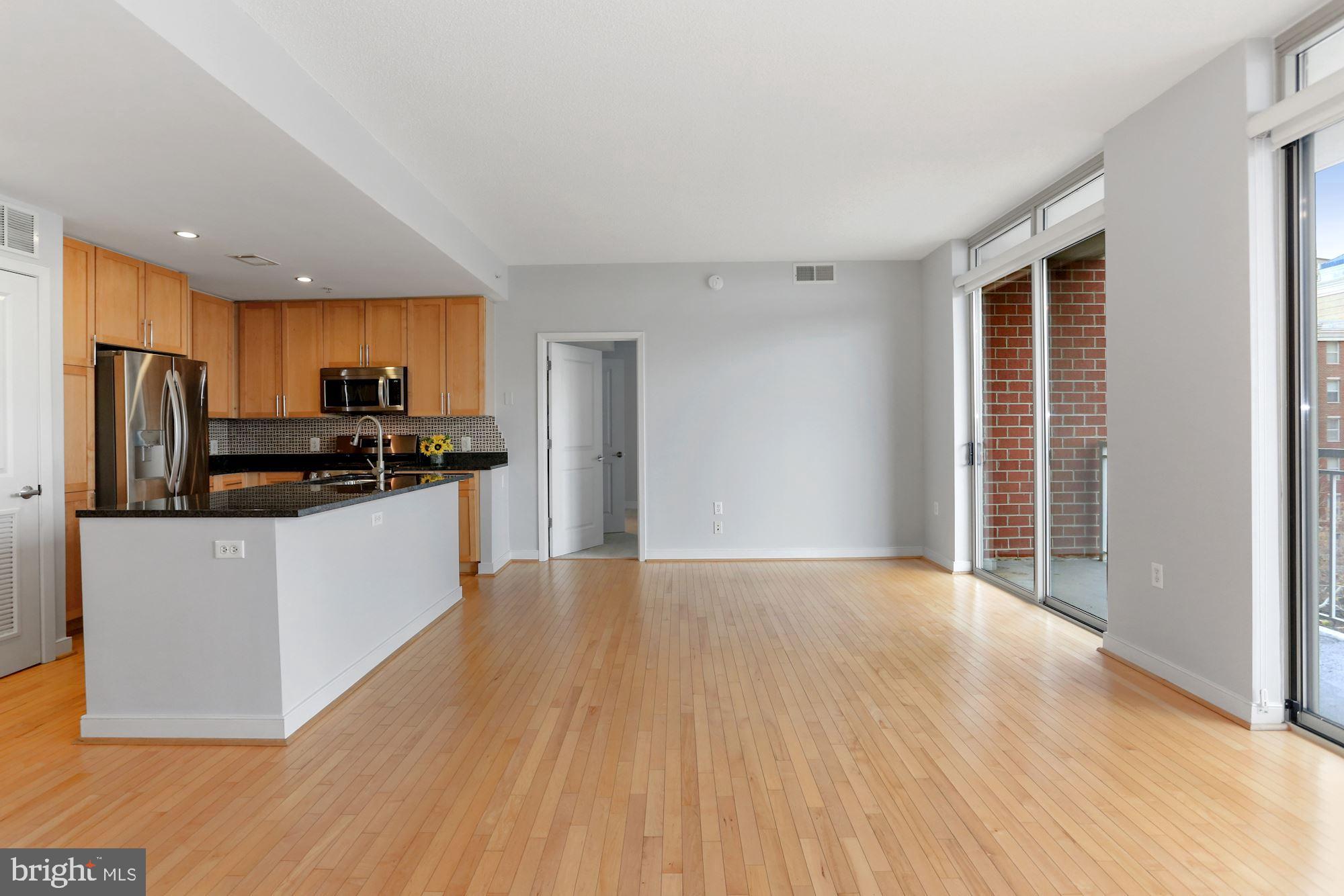 820 N Pollard St #408