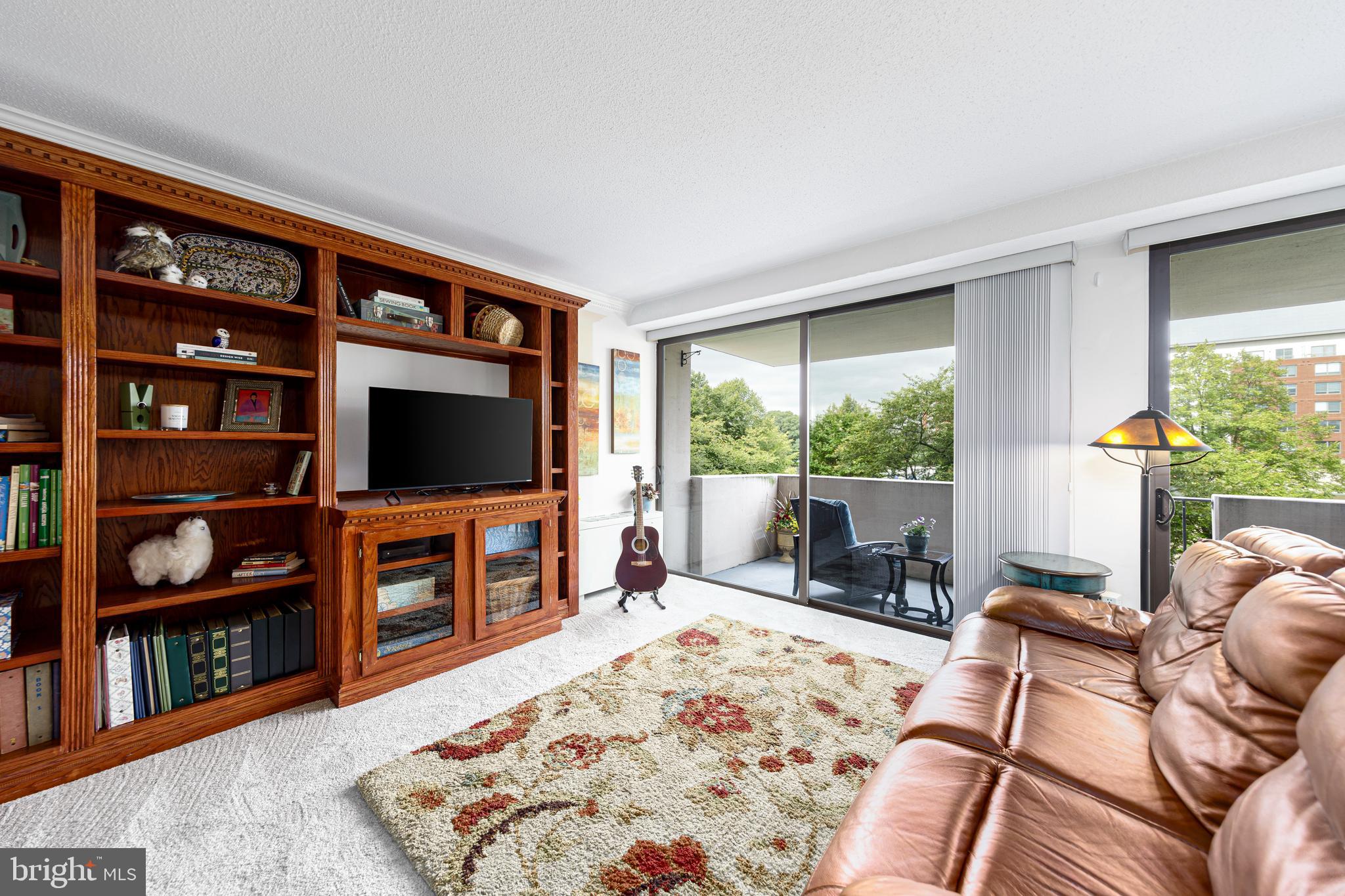 4141 N Henderson Rd N #316