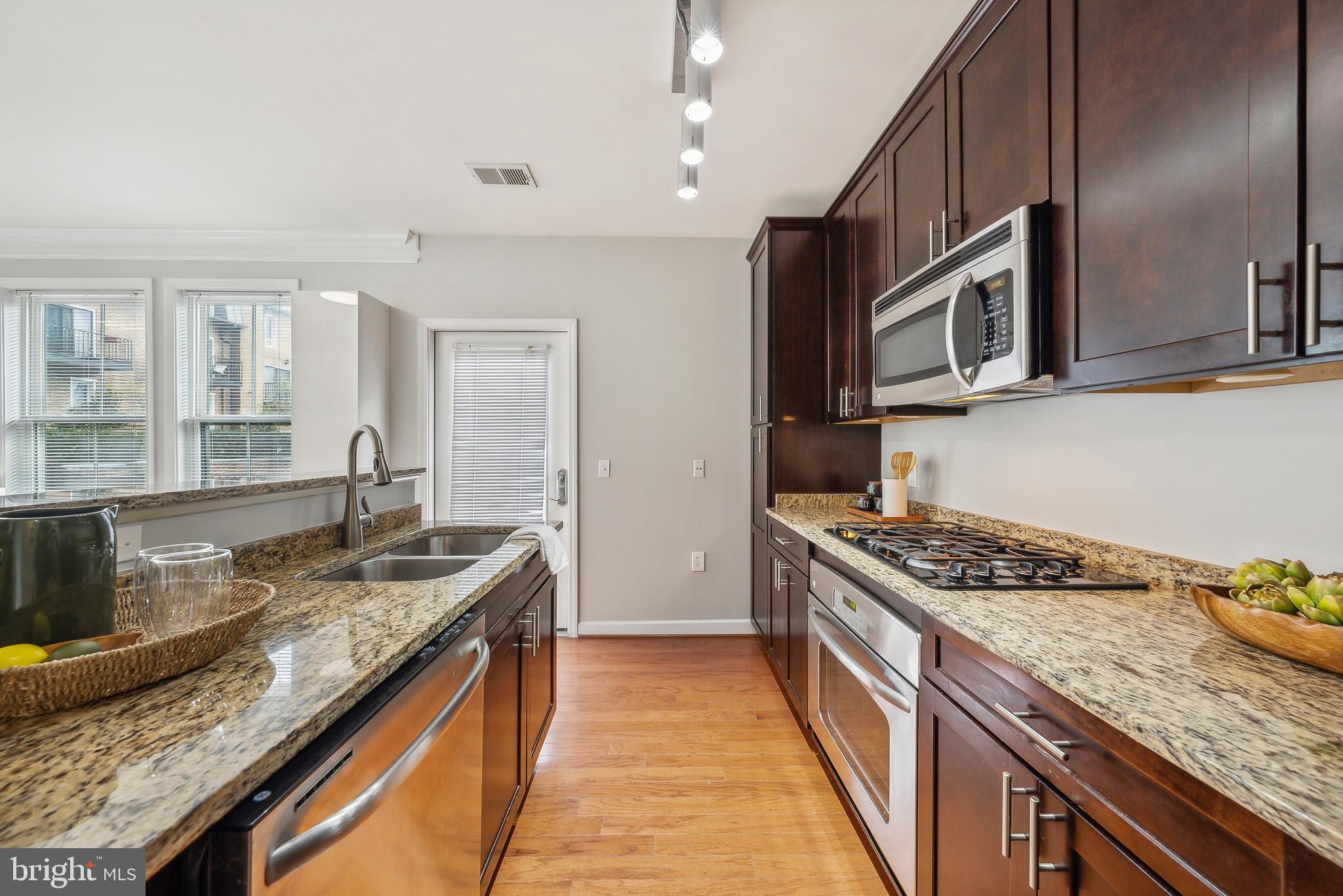 2101 N Monroe St #108