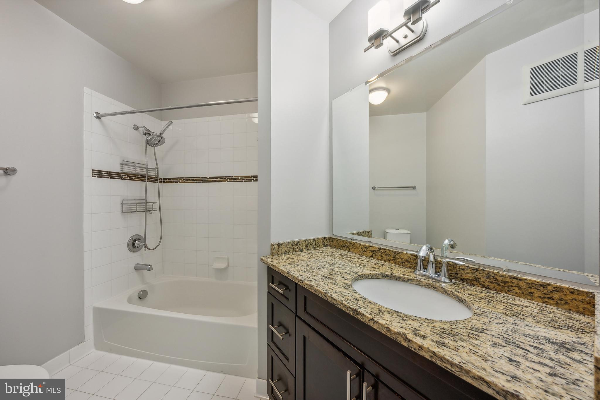 2101 N Monroe St #108