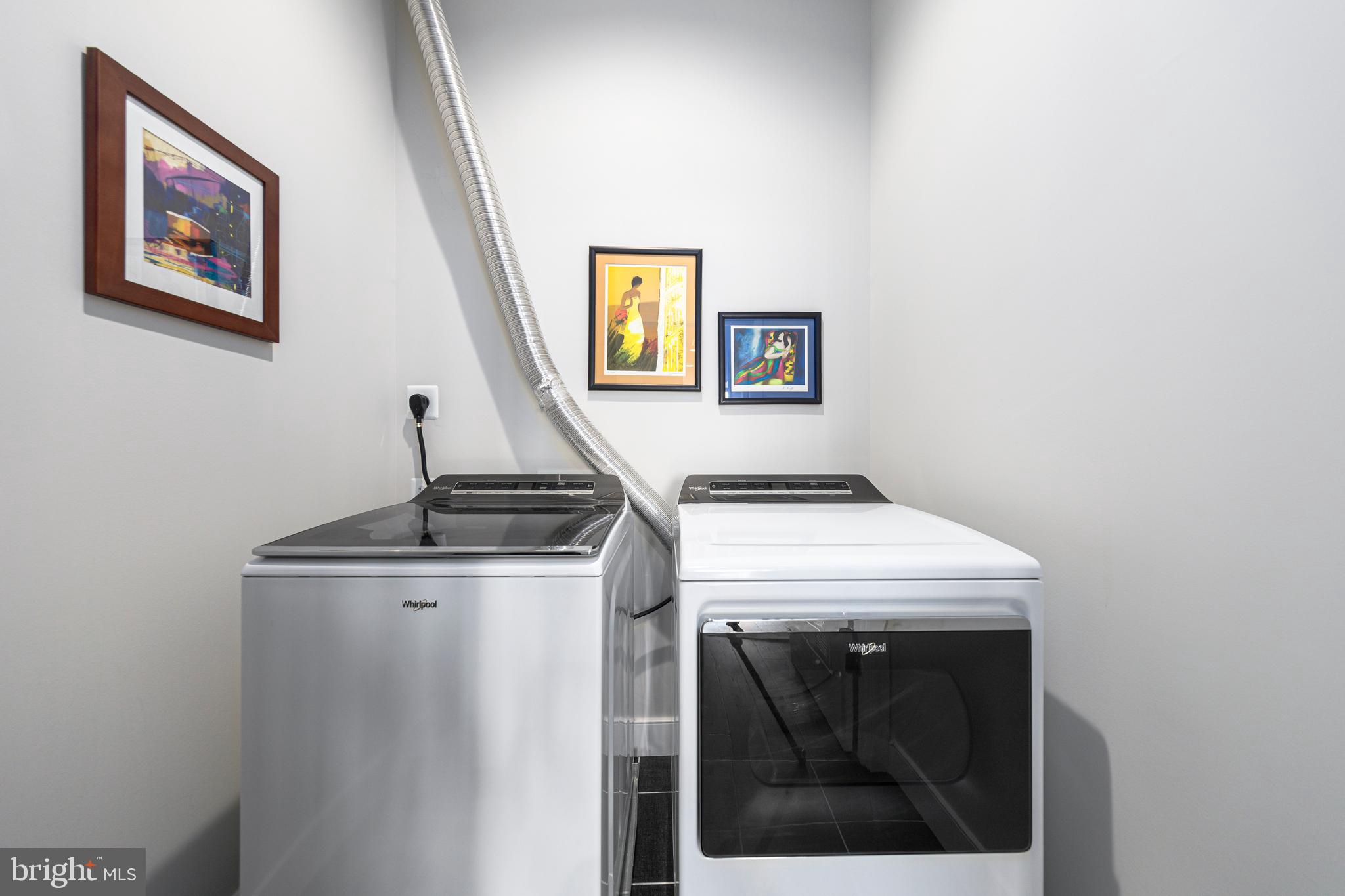 2000 Clarendon Blvd #Ph05