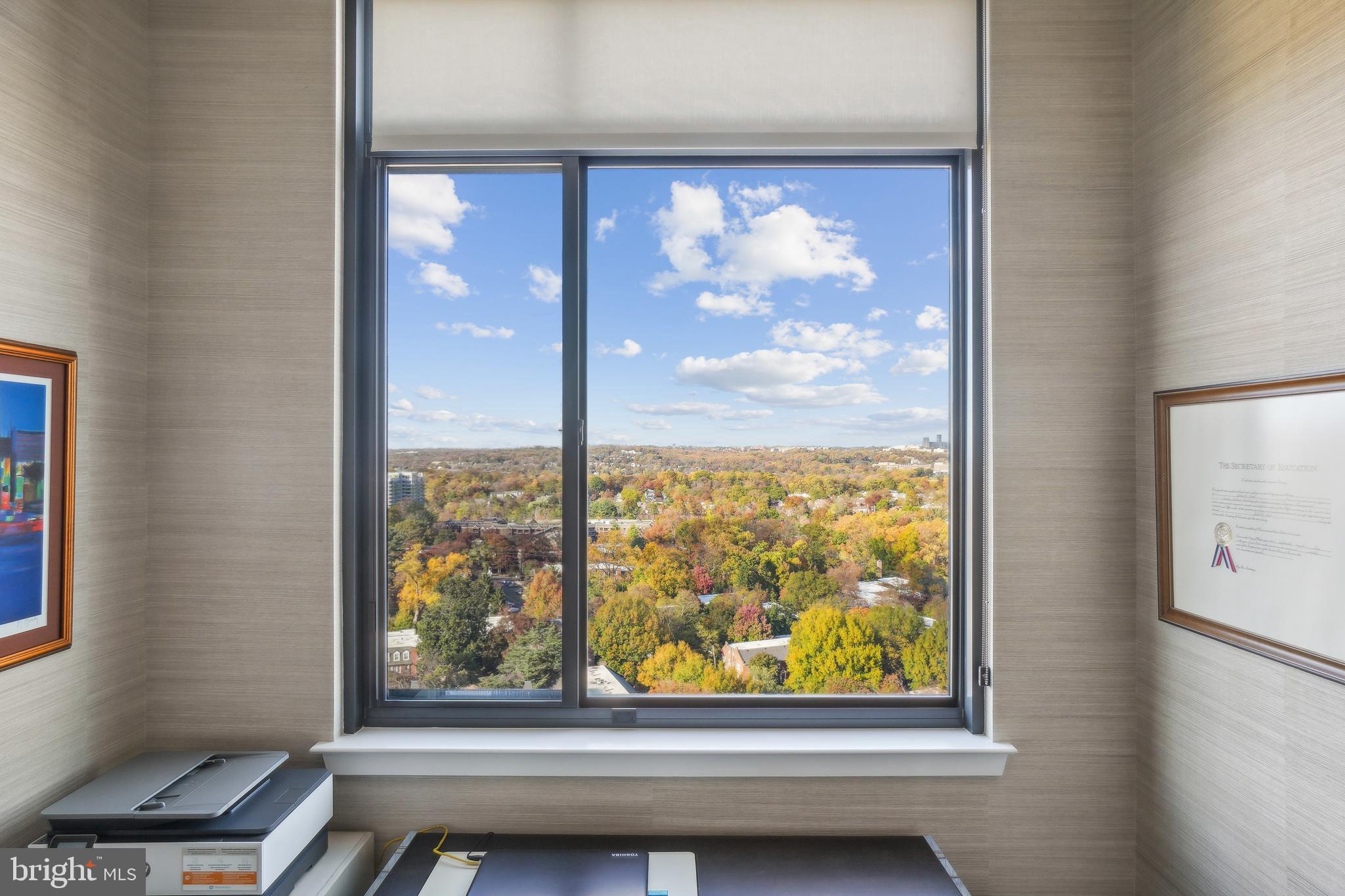 2000 Clarendon Blvd #Ph05