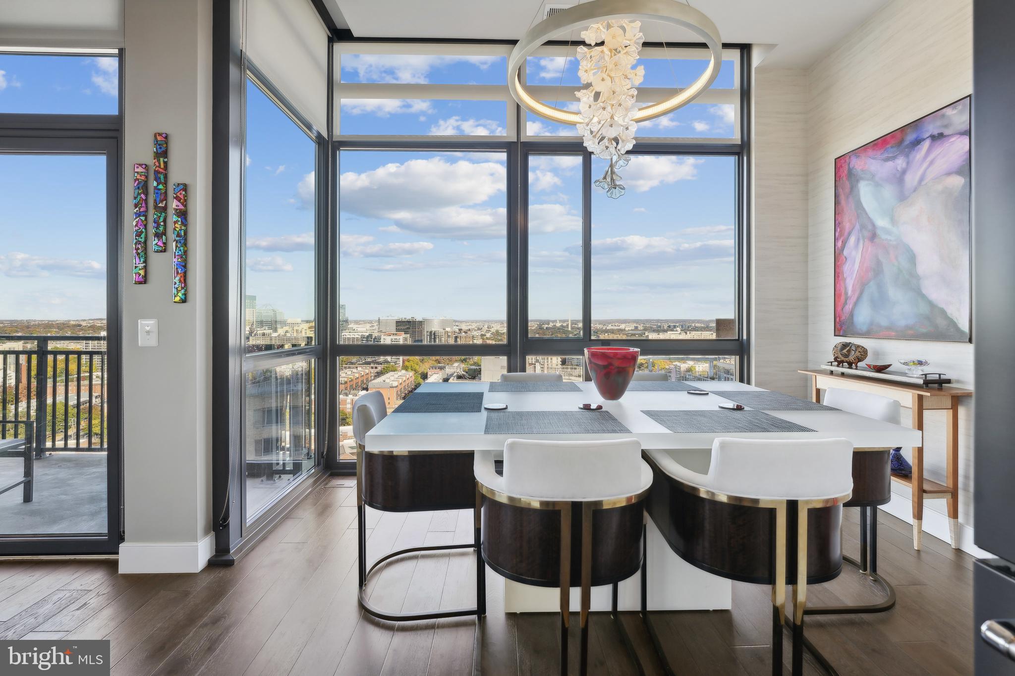 2000 Clarendon Blvd #Ph05