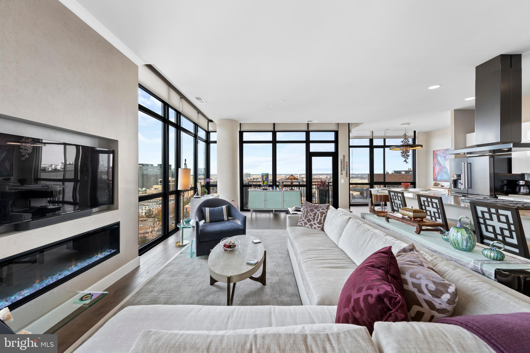 2000 Clarendon Blvd #Ph05