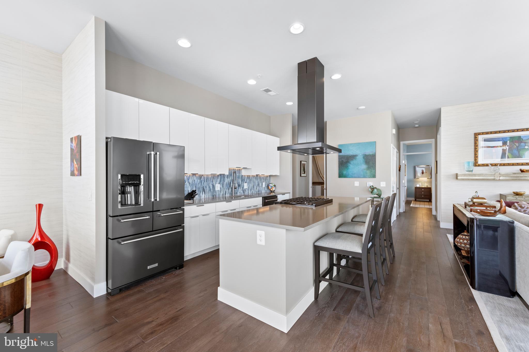 2000 Clarendon Blvd #Ph05