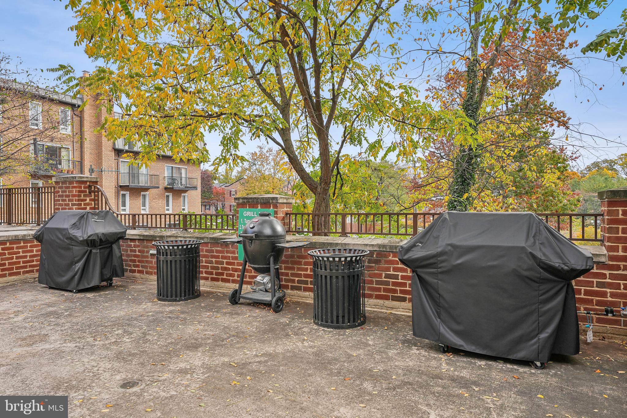 2101 N Monroe St #208