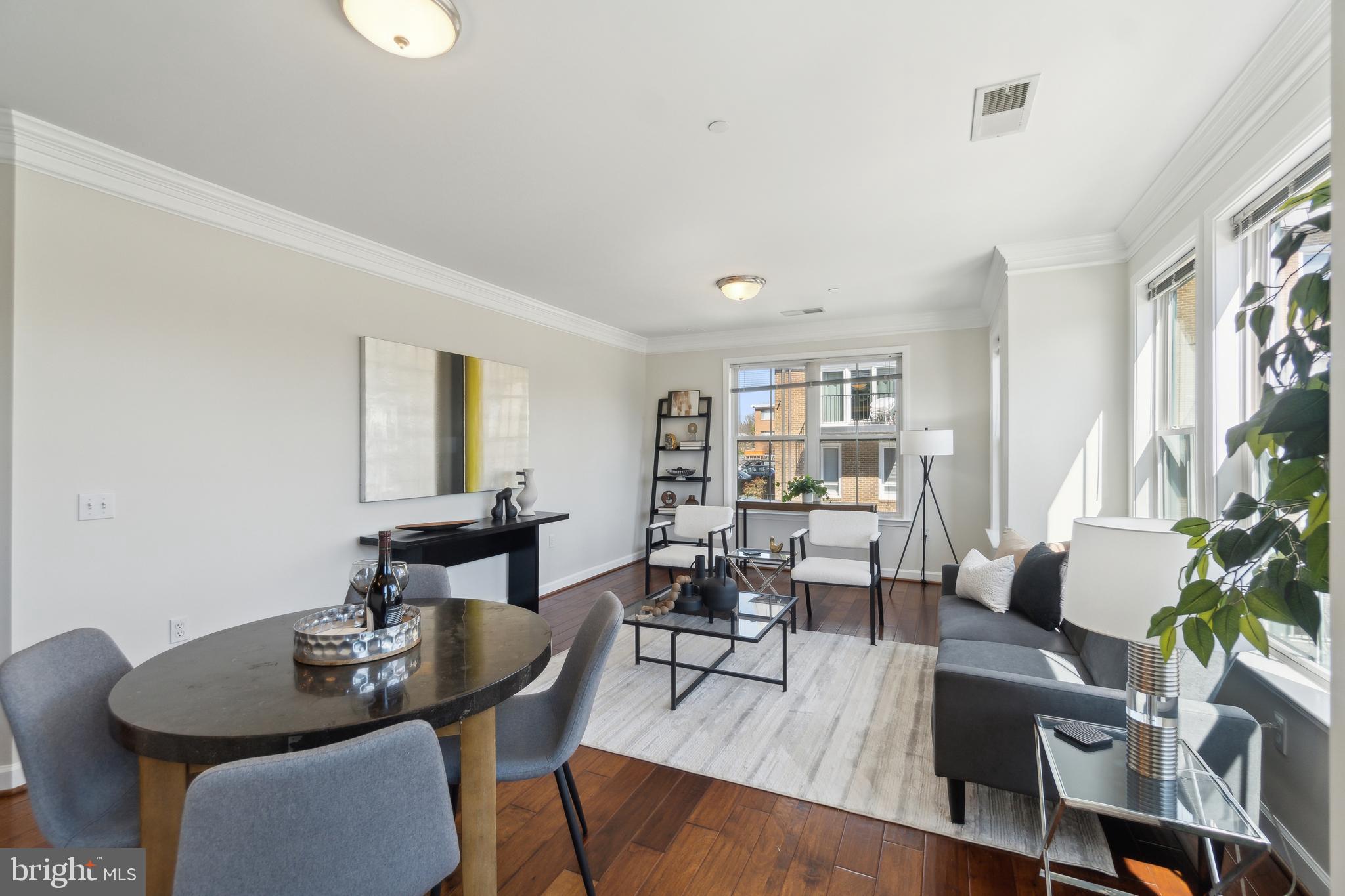 2101 N Monroe St #208