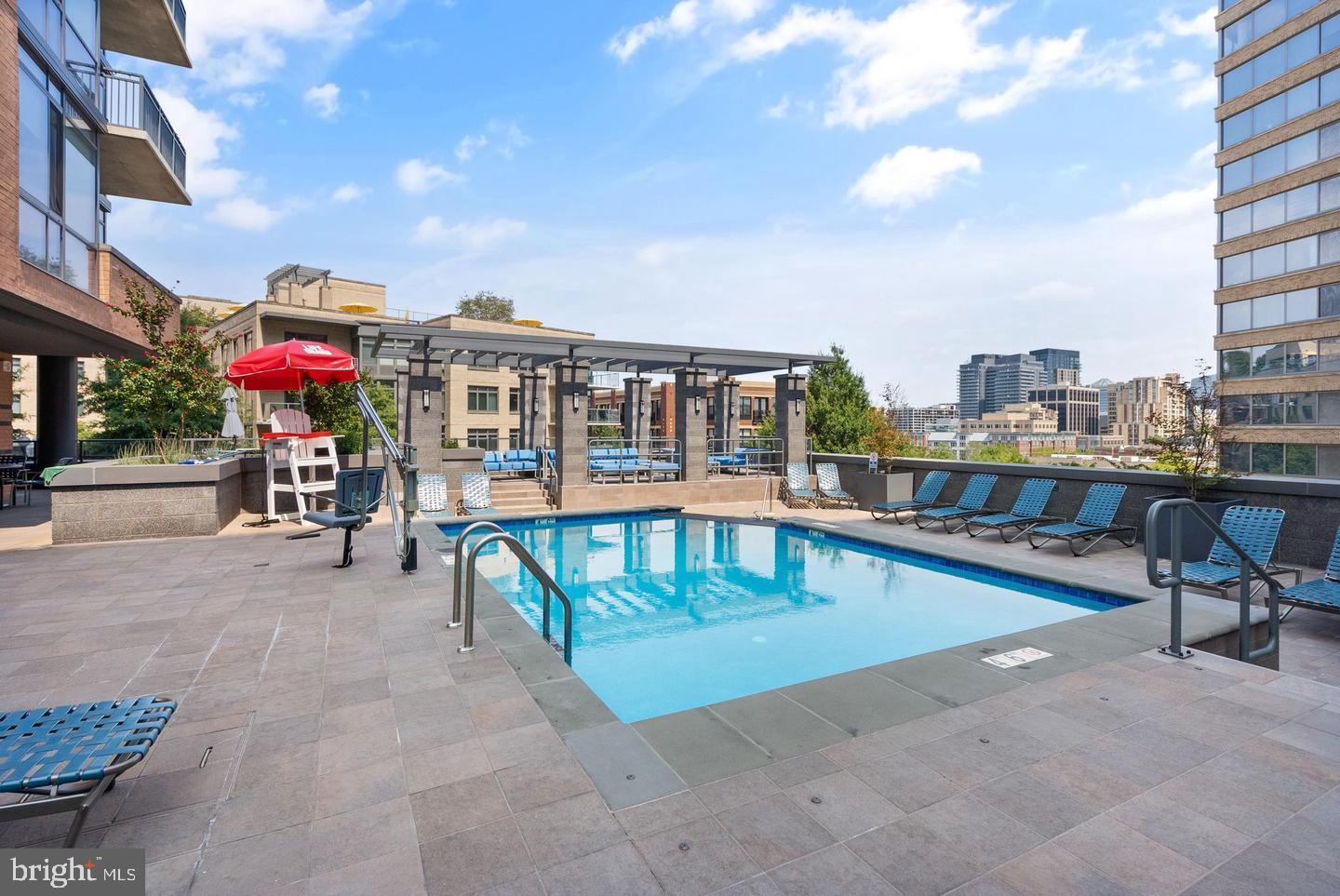 2000 CLARENDON BLVD #504