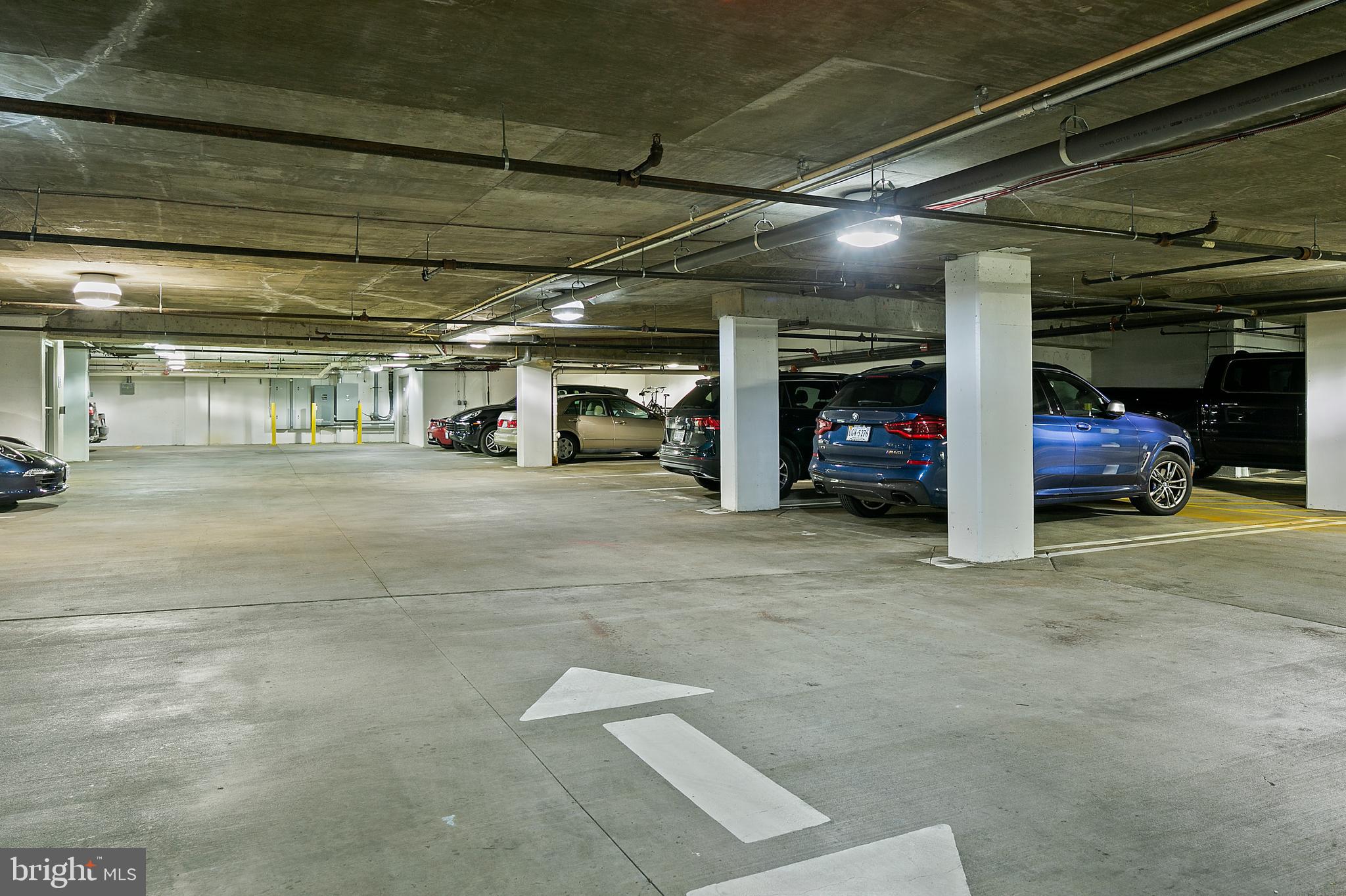 1800 Wilson Blvd #321