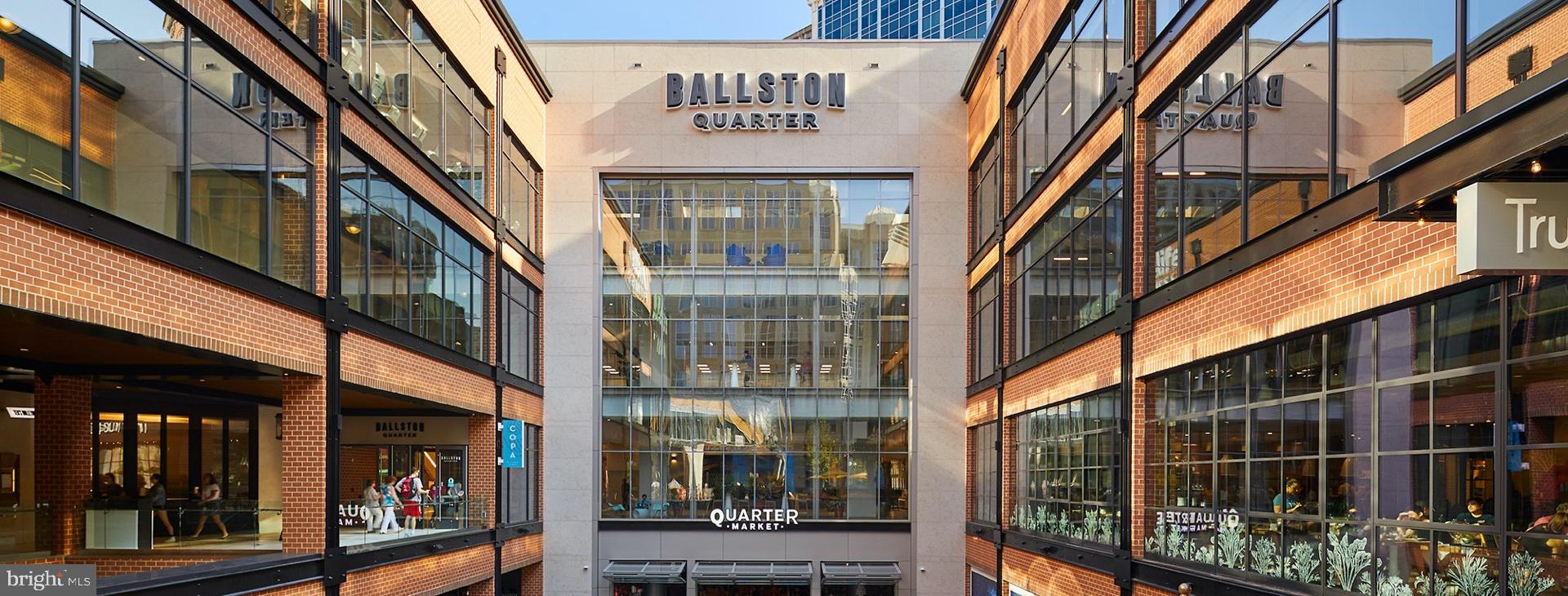 1001 N Randolph St #910