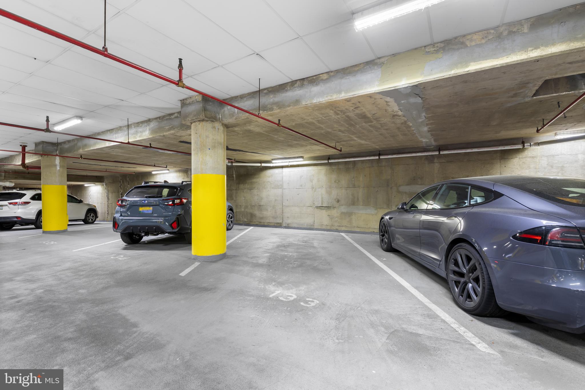 1001 N Randolph St #910