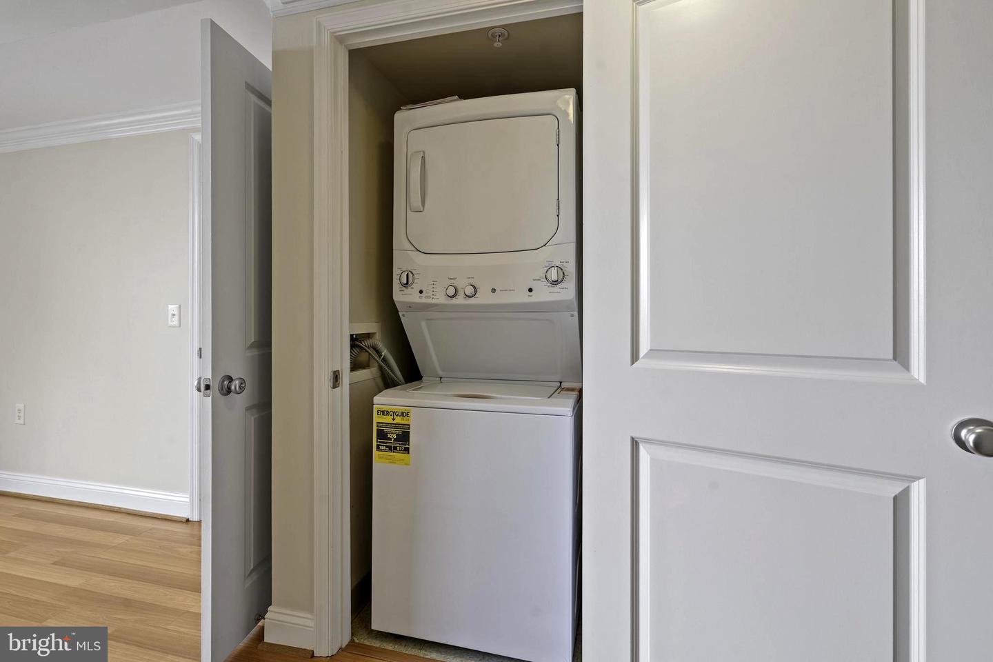 851 N Glebe Rd #1103