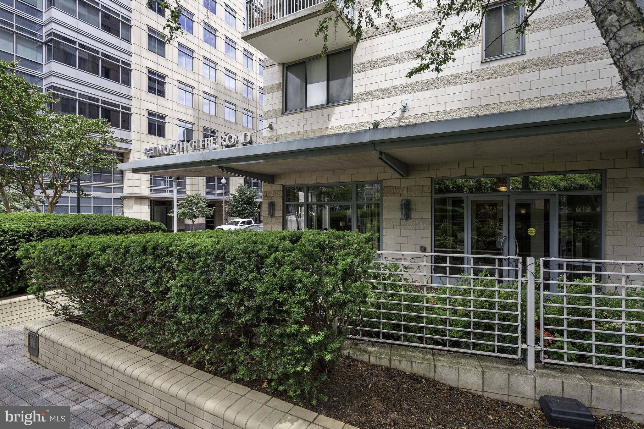 851 N Glebe Rd #1103