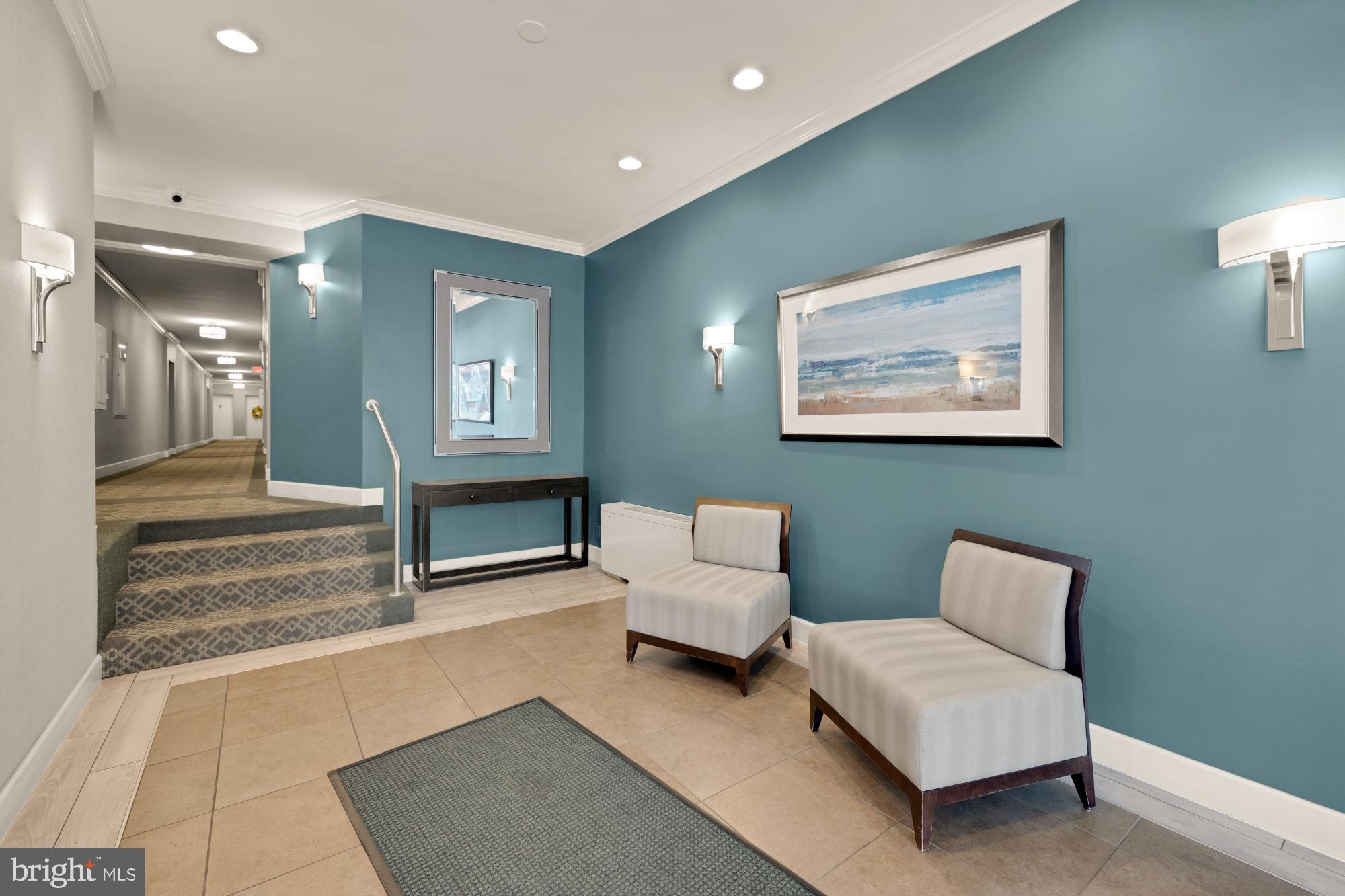 2016 N ADAMS STREET 604