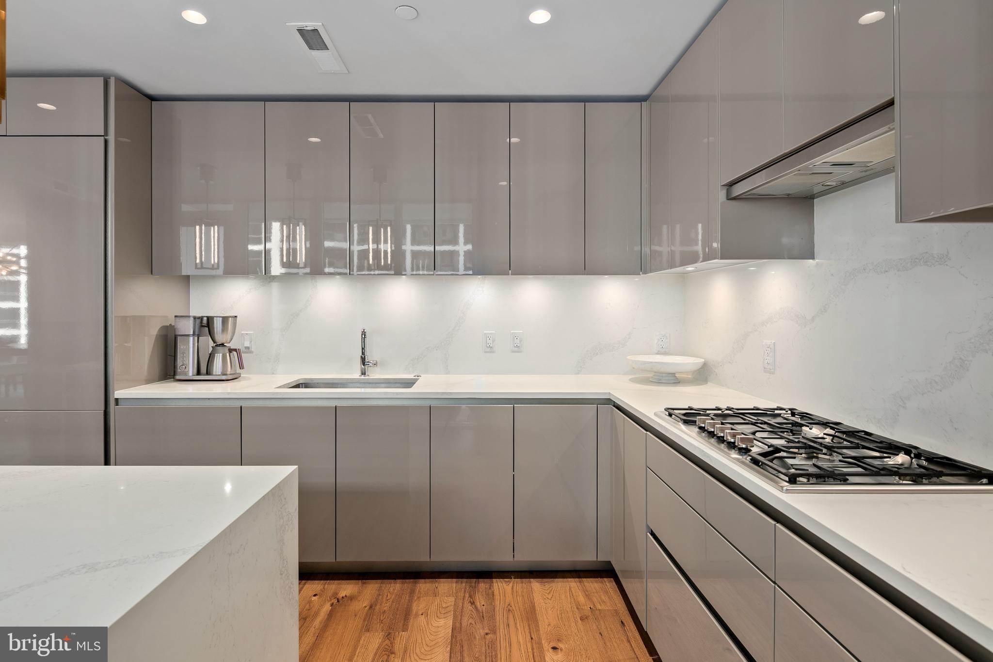 1781 N PIERCE STREET 702