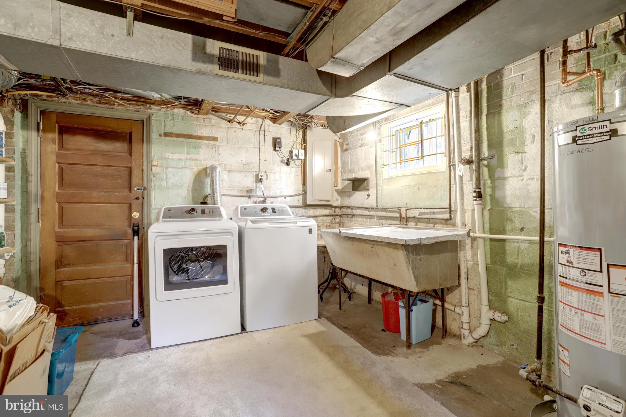 1114 HARRISON STREET N