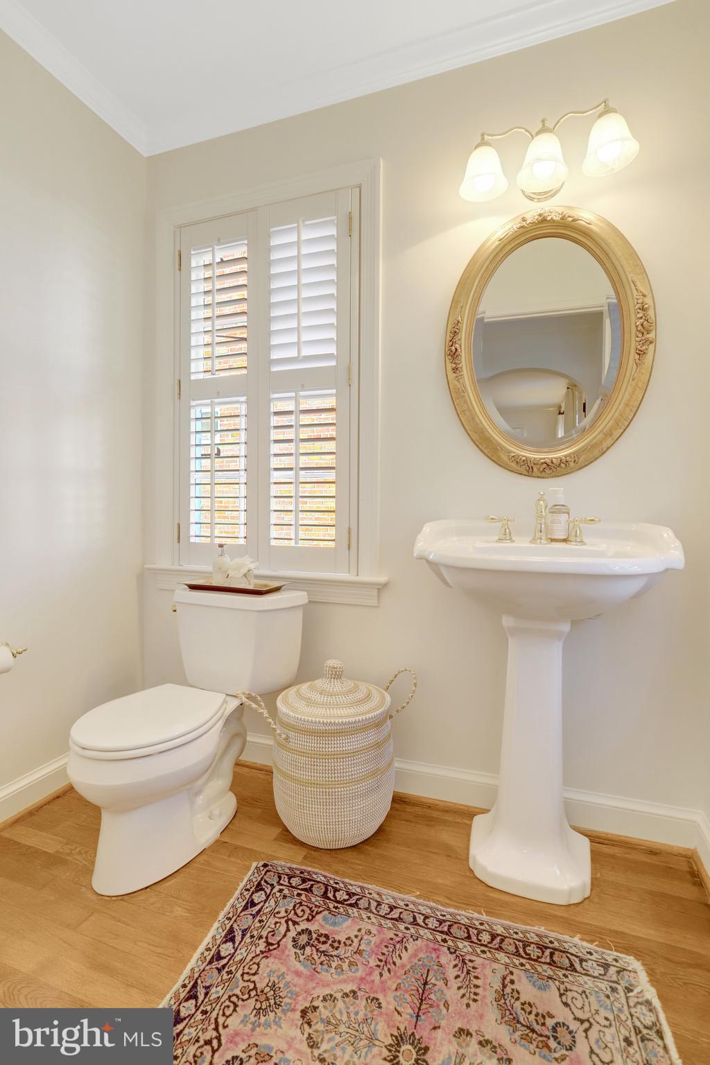 1114 HARRISON STREET N