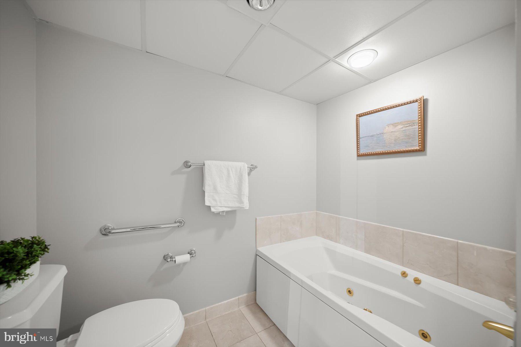 1276 N WAYNE STREET N 1211