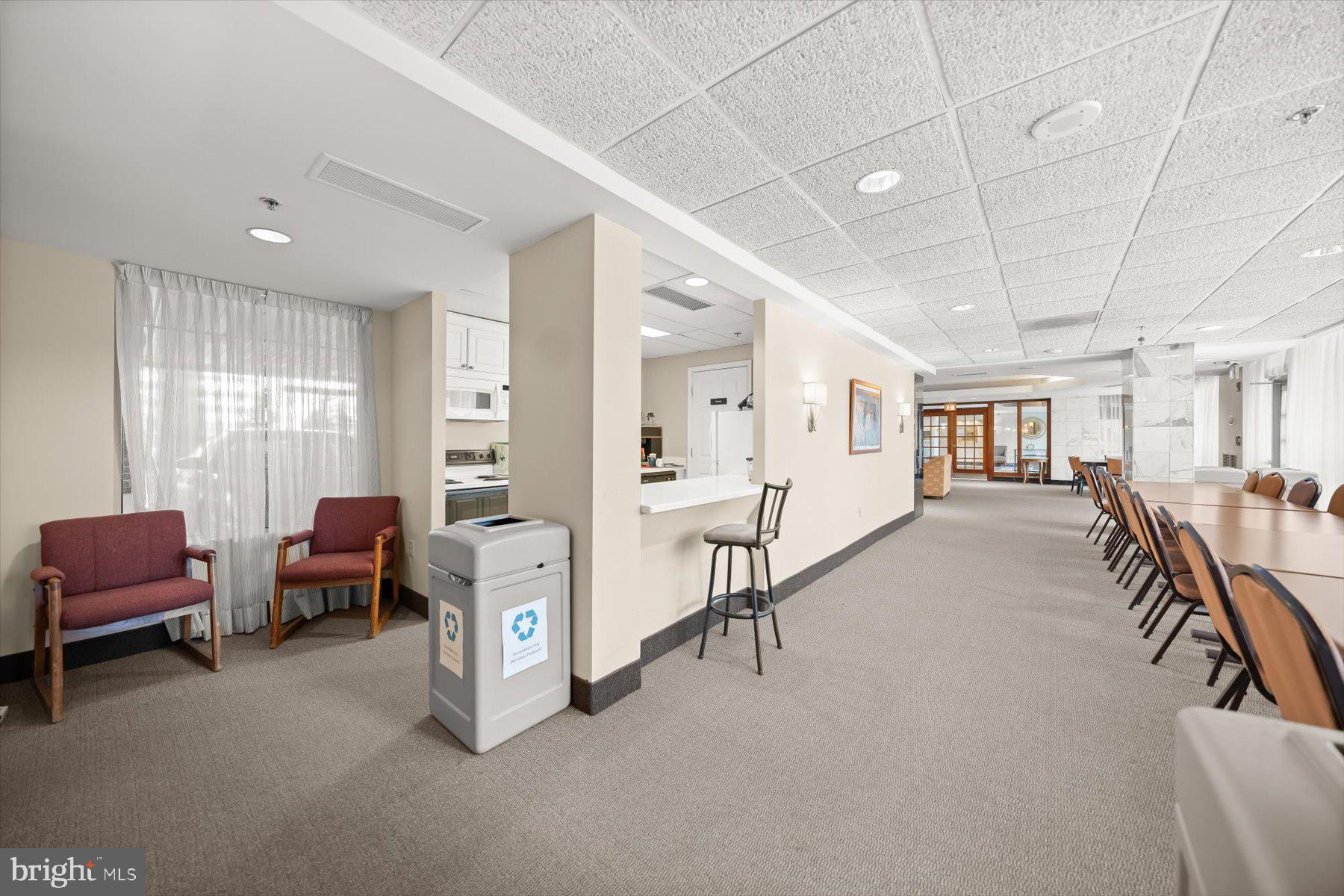 1276 N WAYNE STREET N 1211