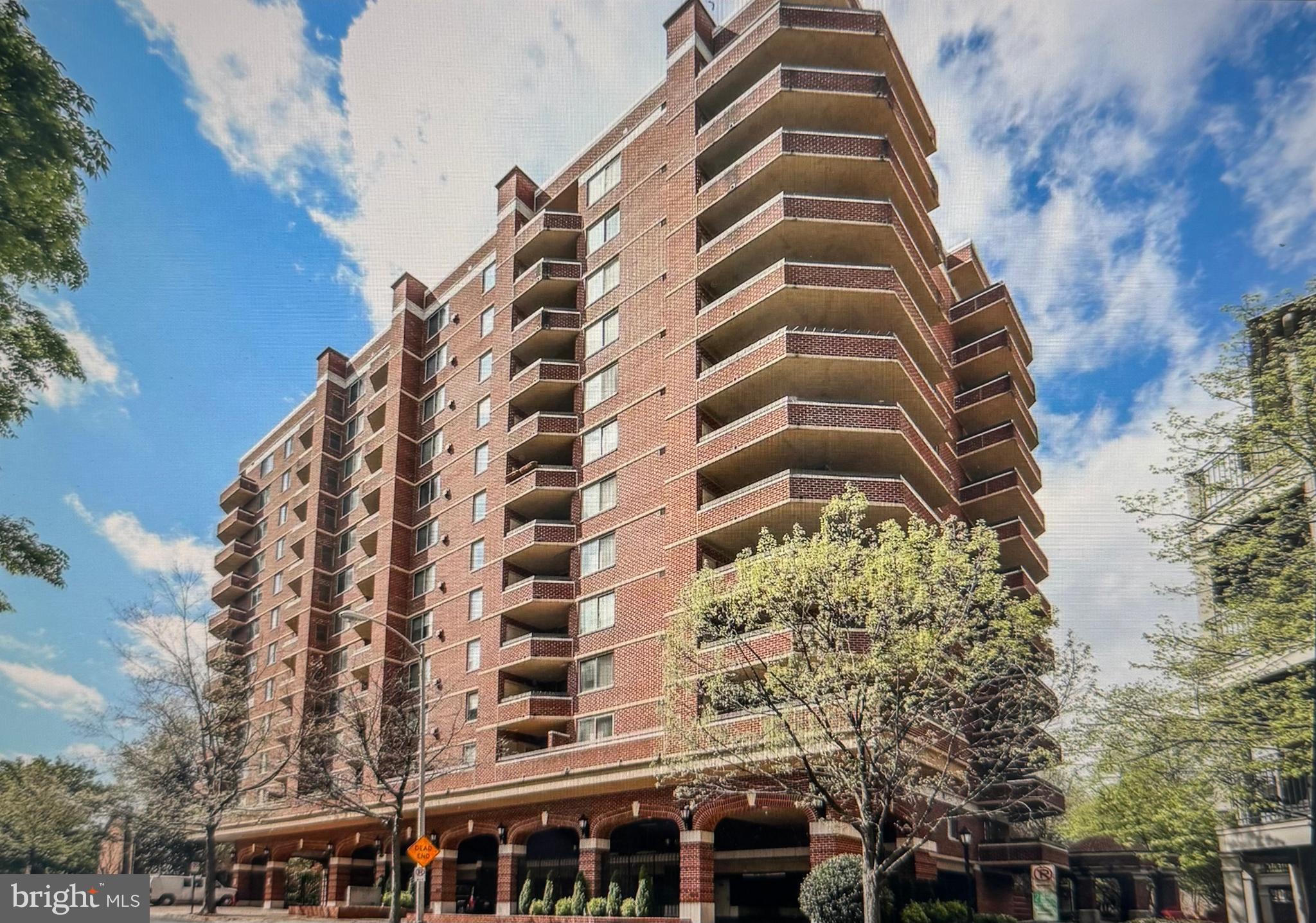 1276 N WAYNE STREET N 1211