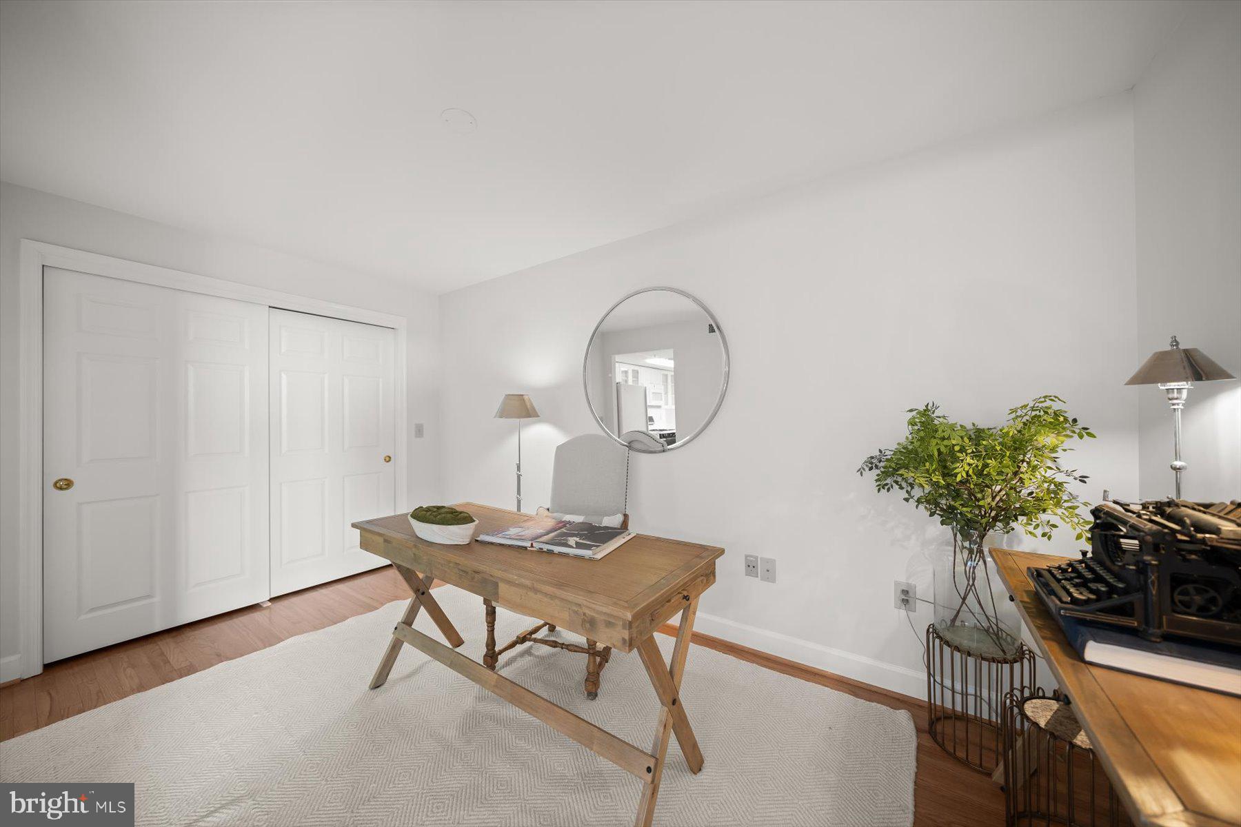 1276 N WAYNE STREET N 1211