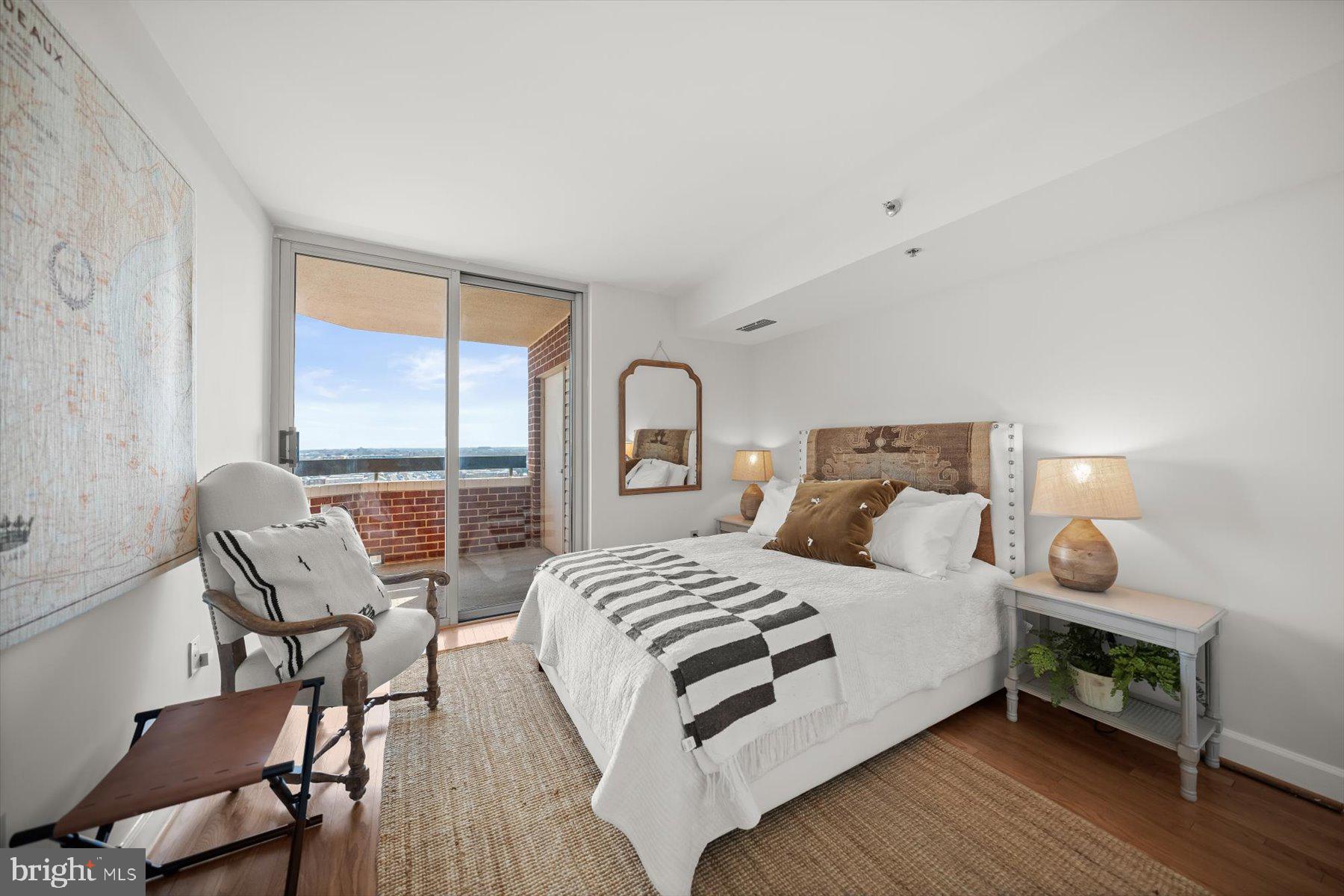 1276 N WAYNE STREET N 1211