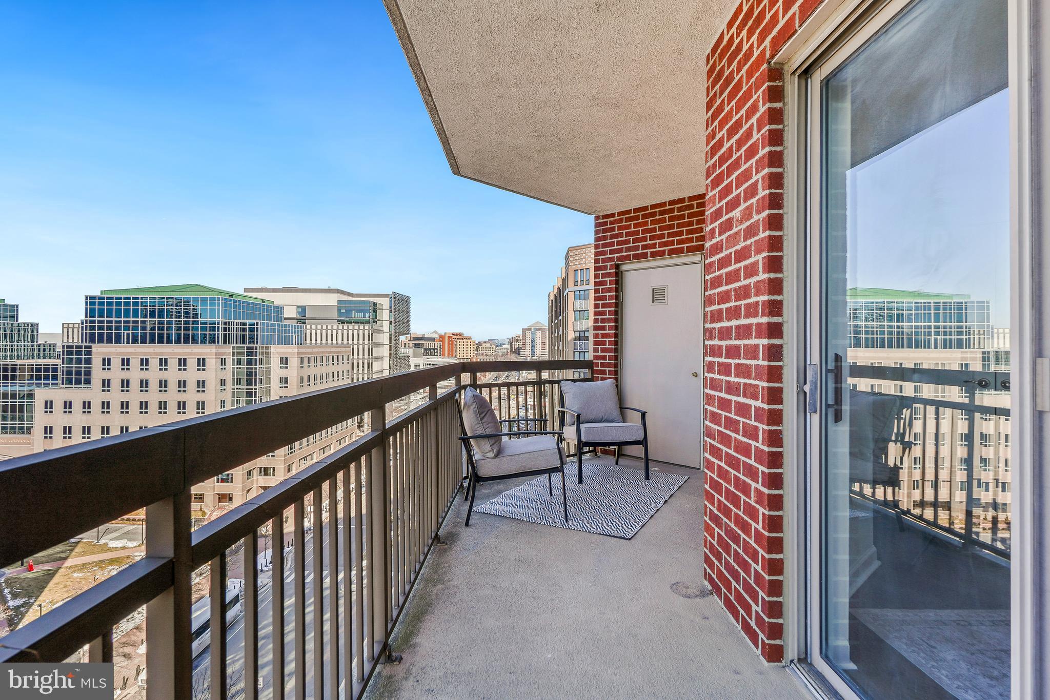 901 N MONROE STREET 1003