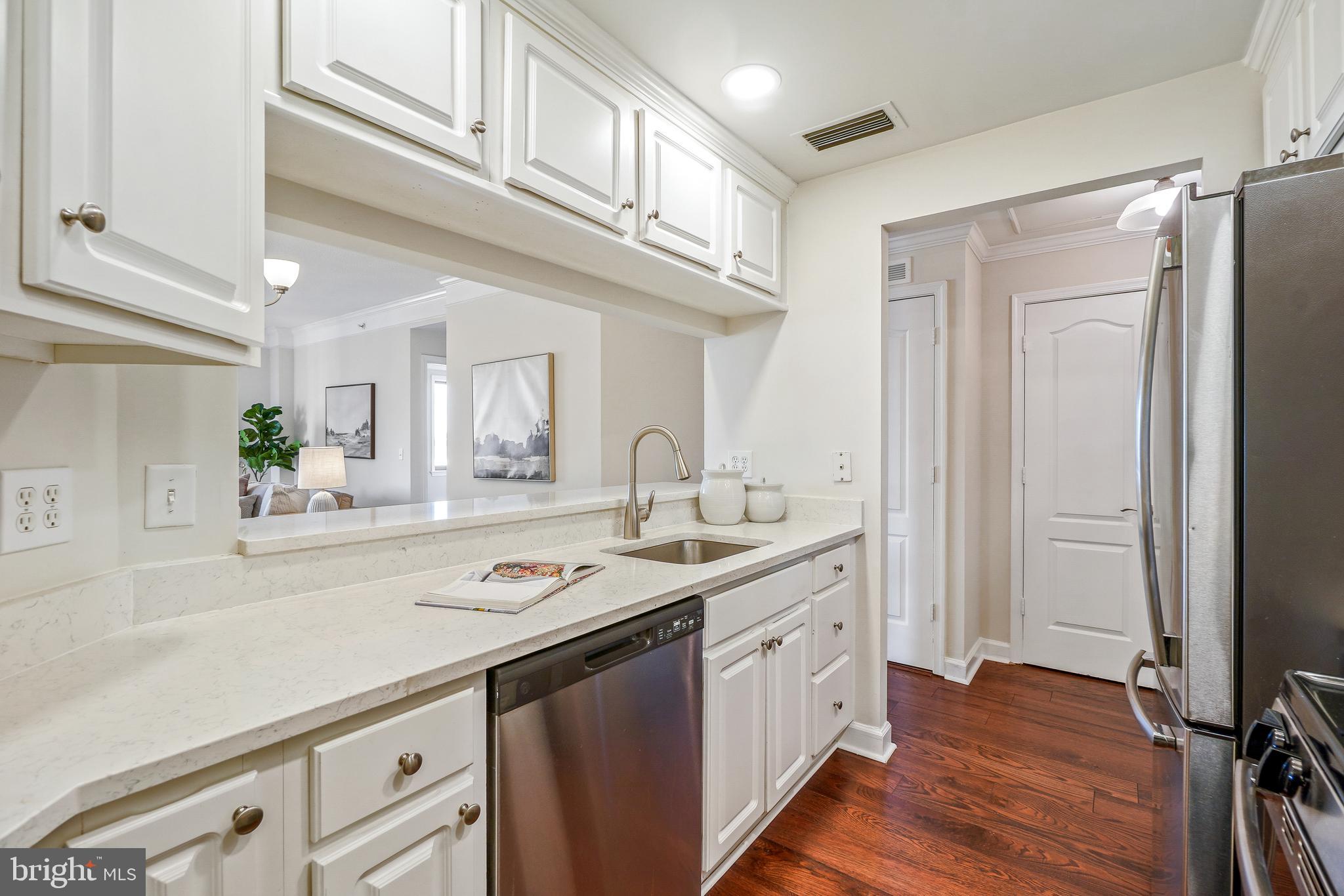 901 N MONROE STREET 1003